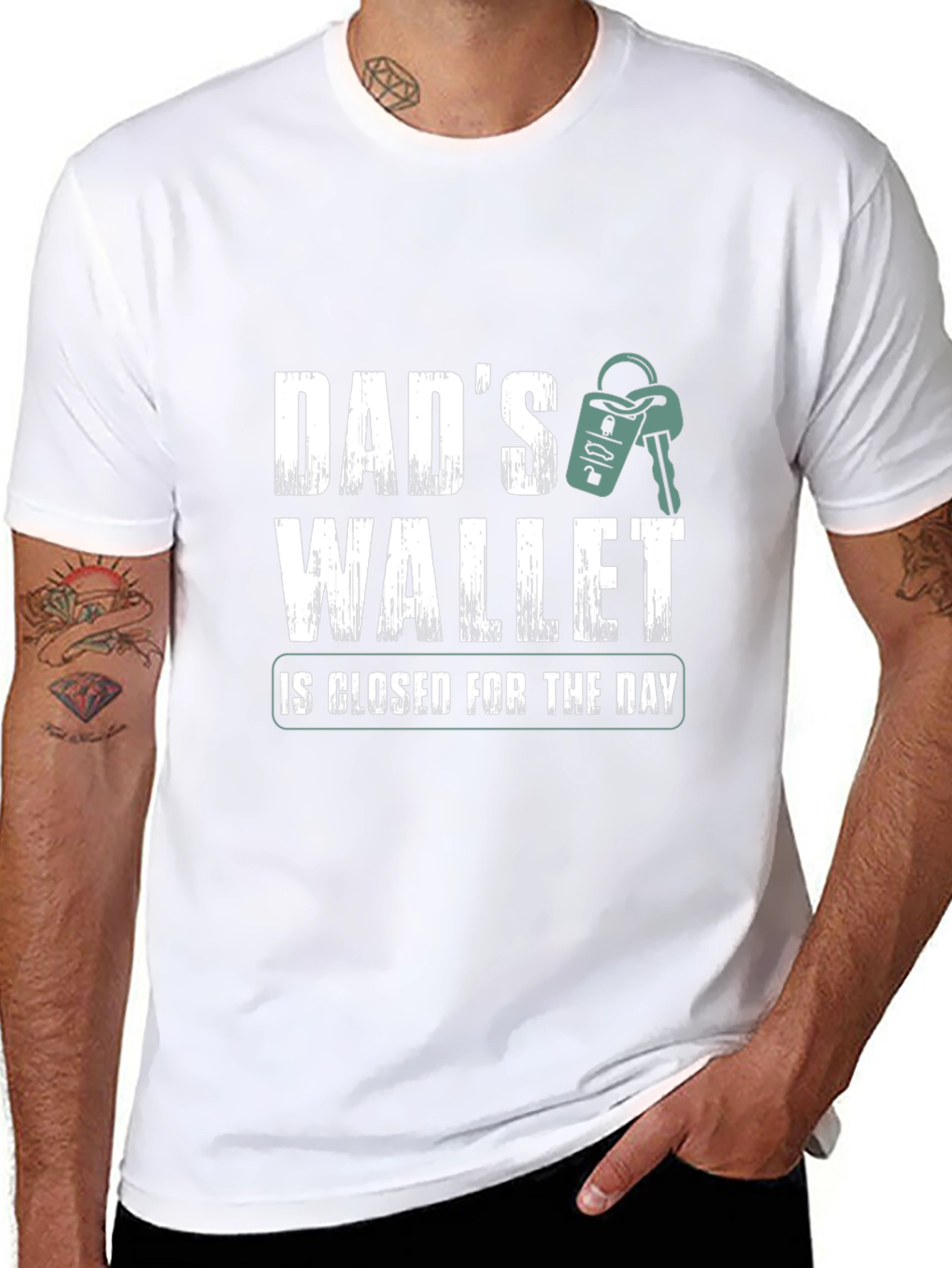 Dads Wallet Closed T-Shirt - Funny Fathers Day Tee