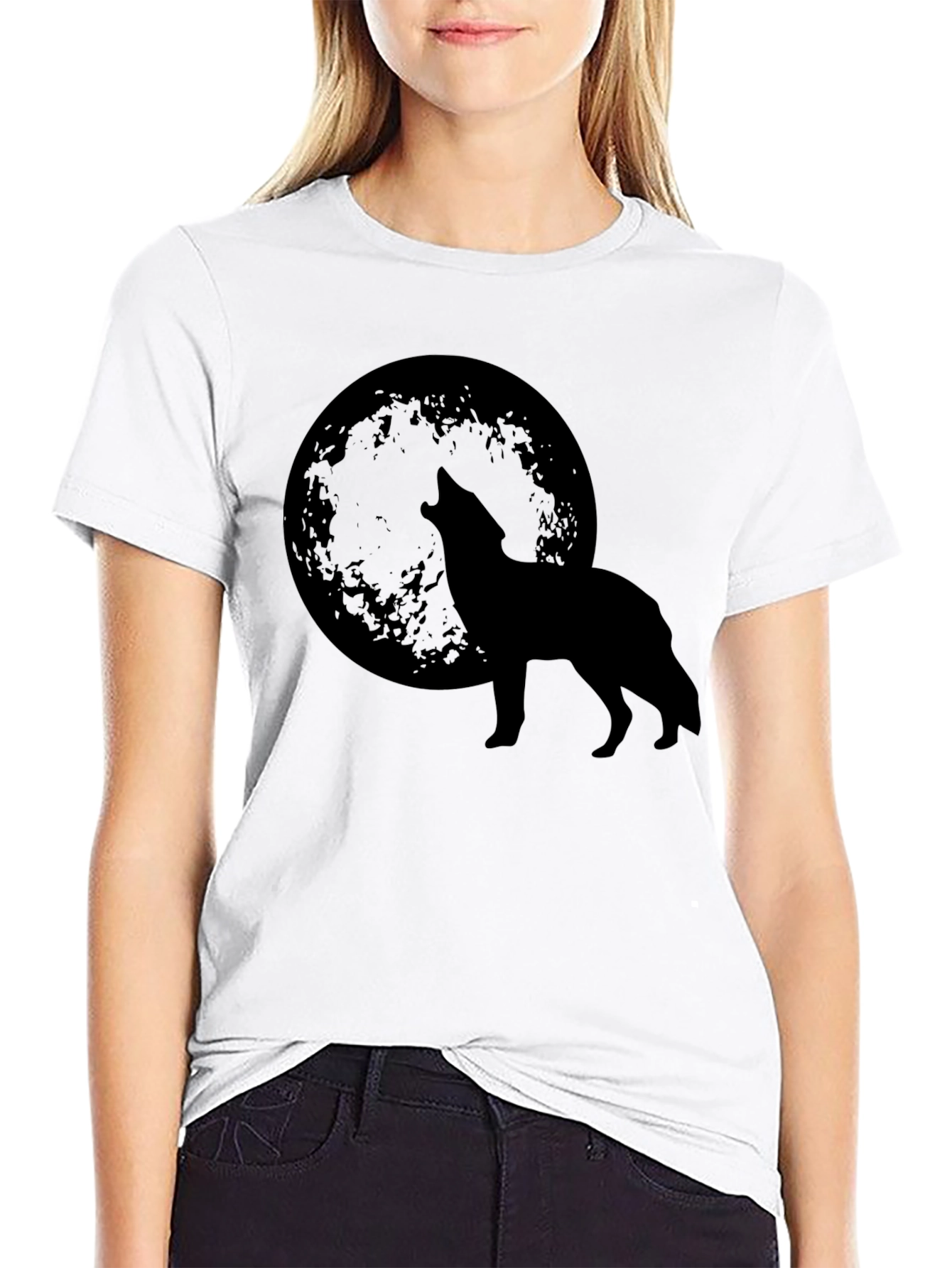 Wolf Howling at Moon Graphic T-Shirt