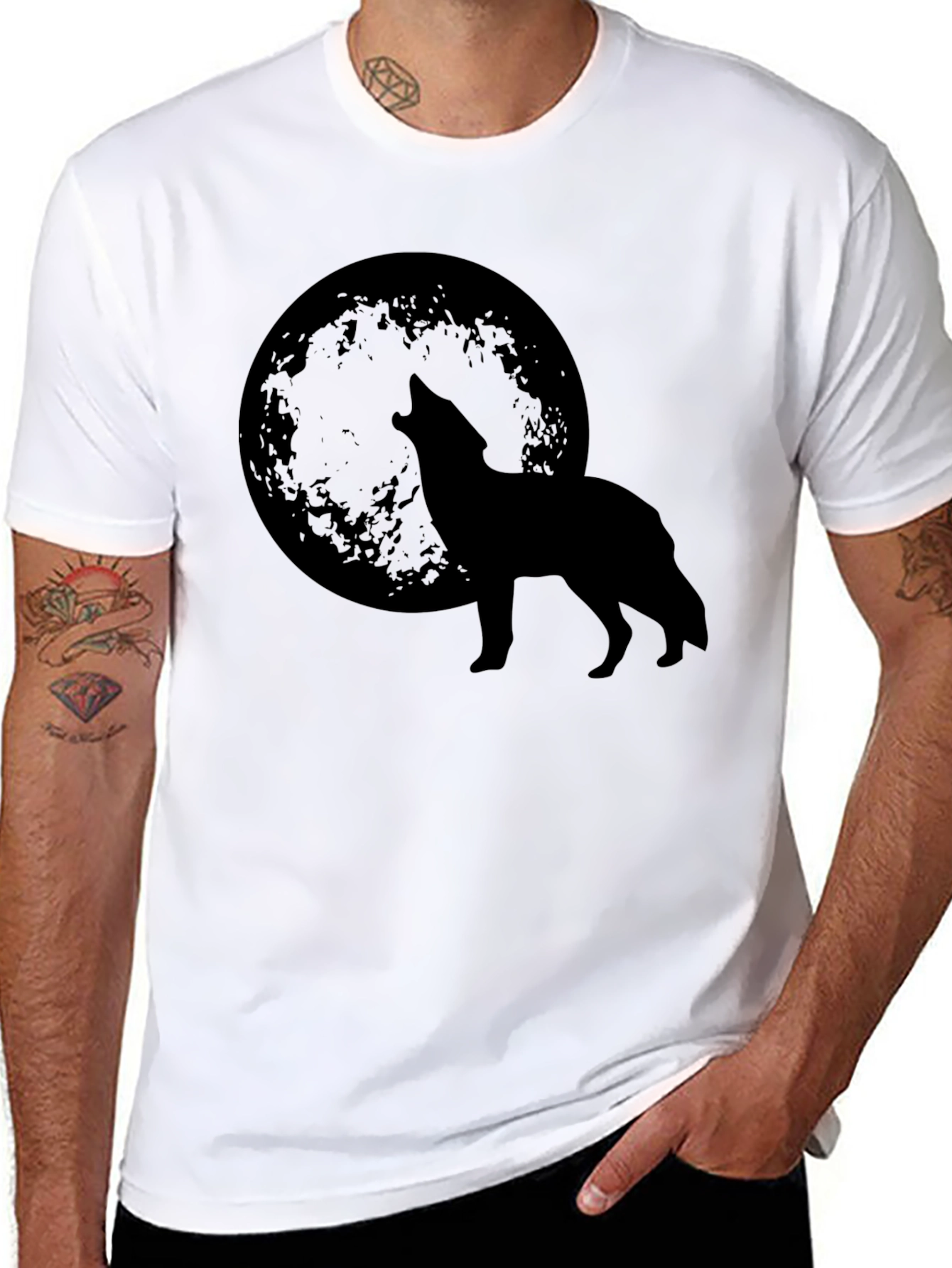 Wolf Howling at Moon Graphic T-Shirt