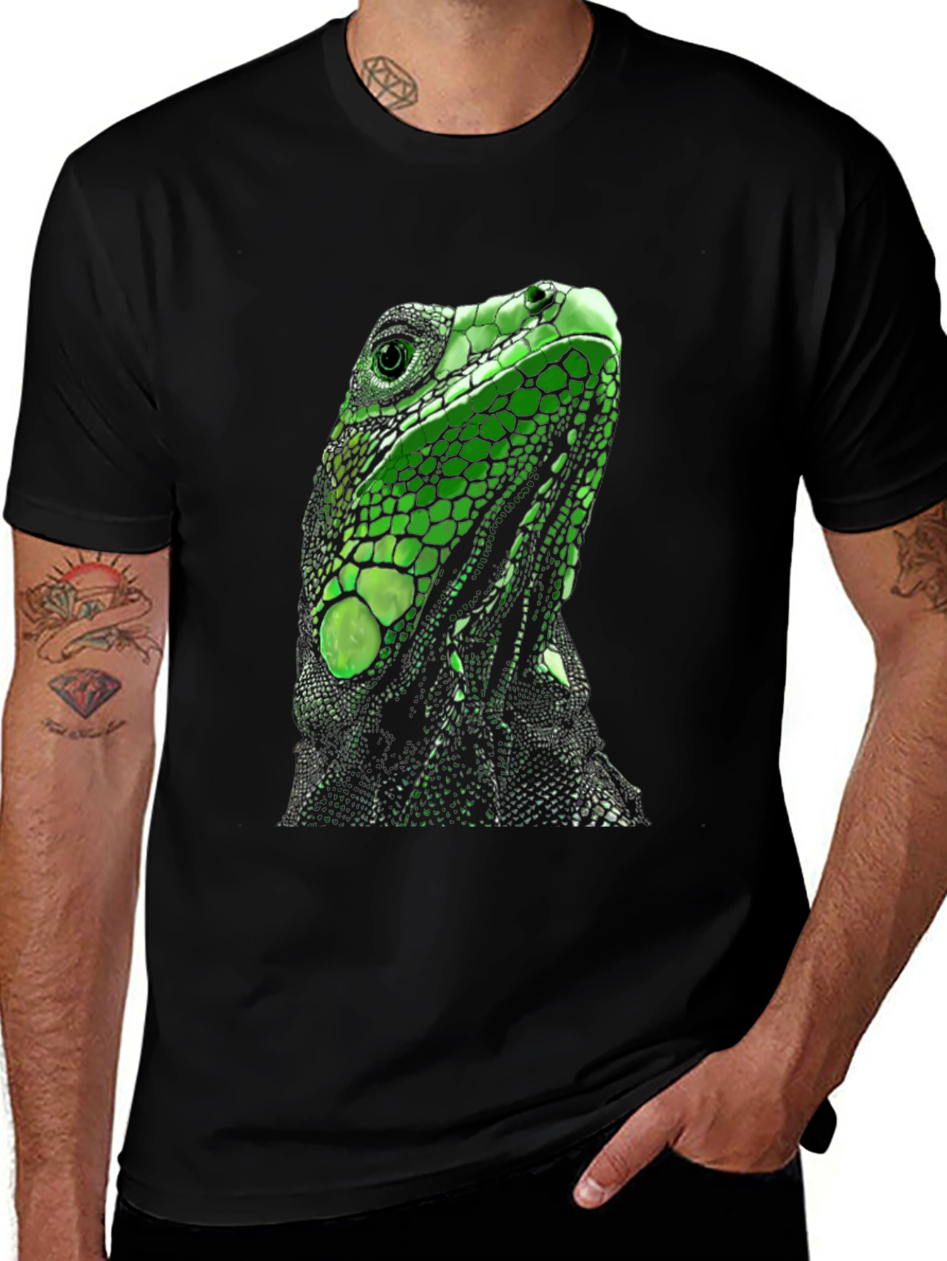 Iguana Graphic T-Shirt - Reptile Lovers Tee
