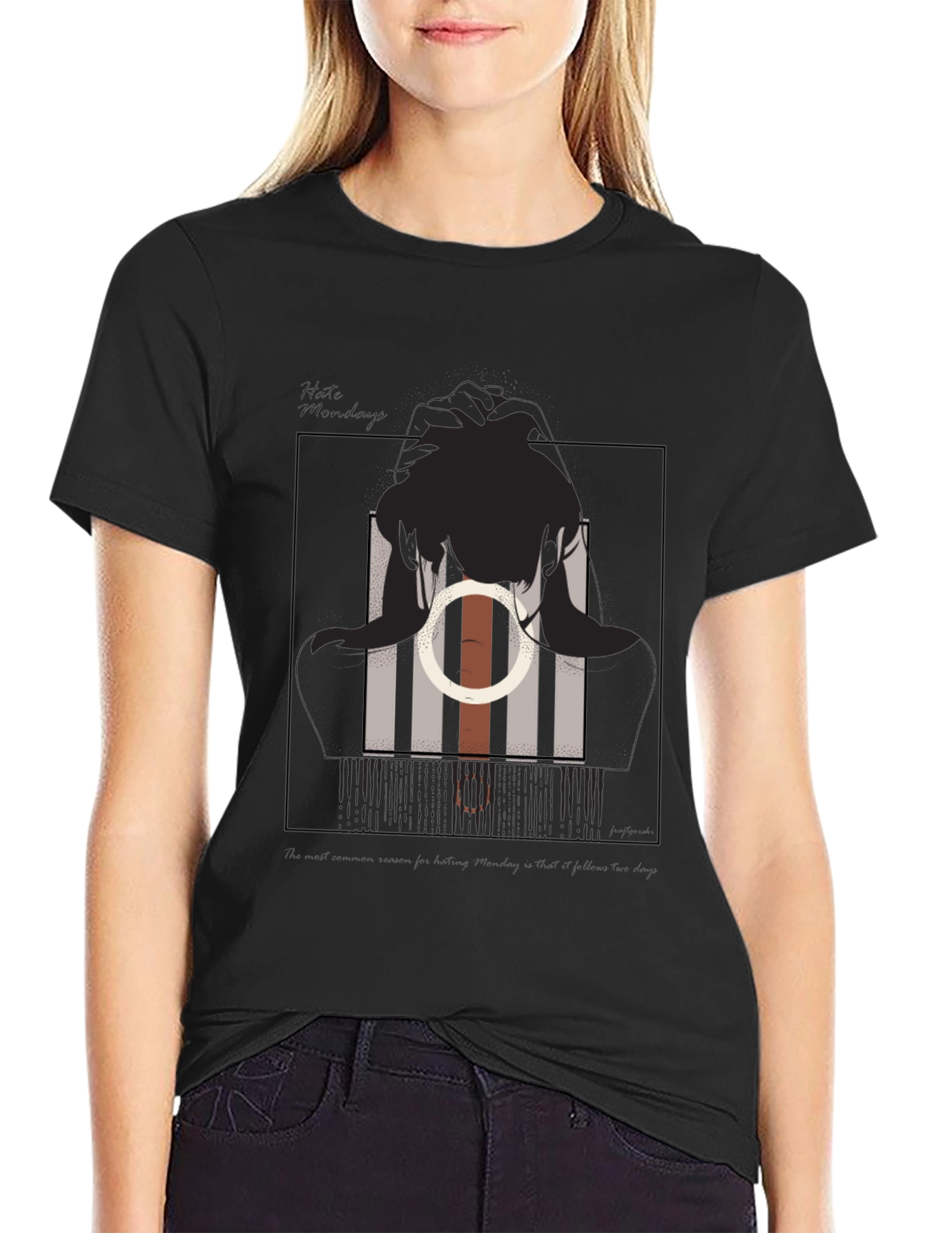 Abstract Silhouette Graphic Tee - Modern Style