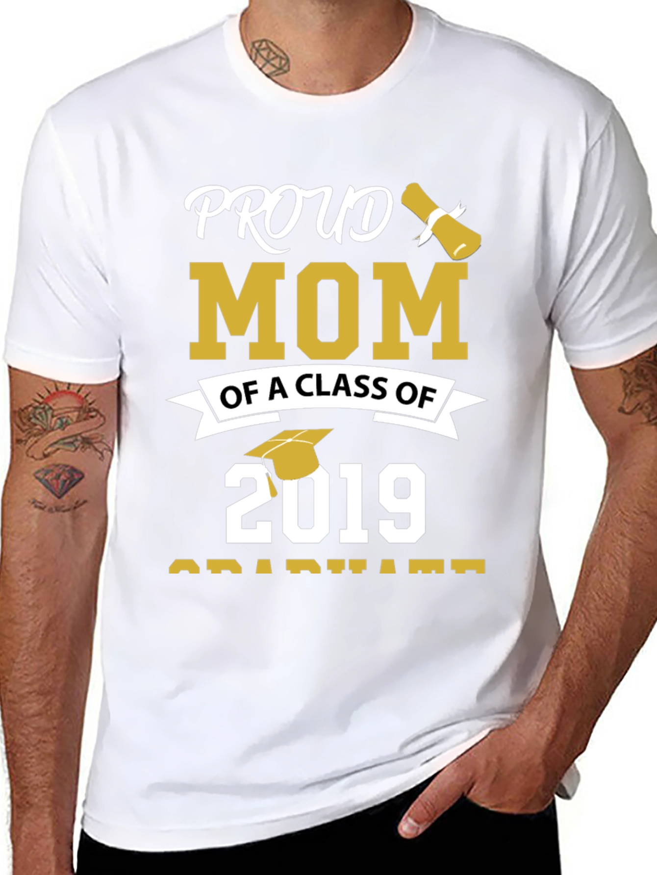 Proud Mom Class of 2019 Graduation T-Shirt