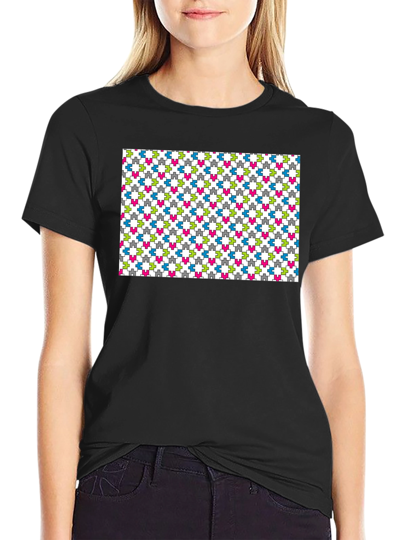 Geometric Puzzle Piece Pattern Black T-Shirt