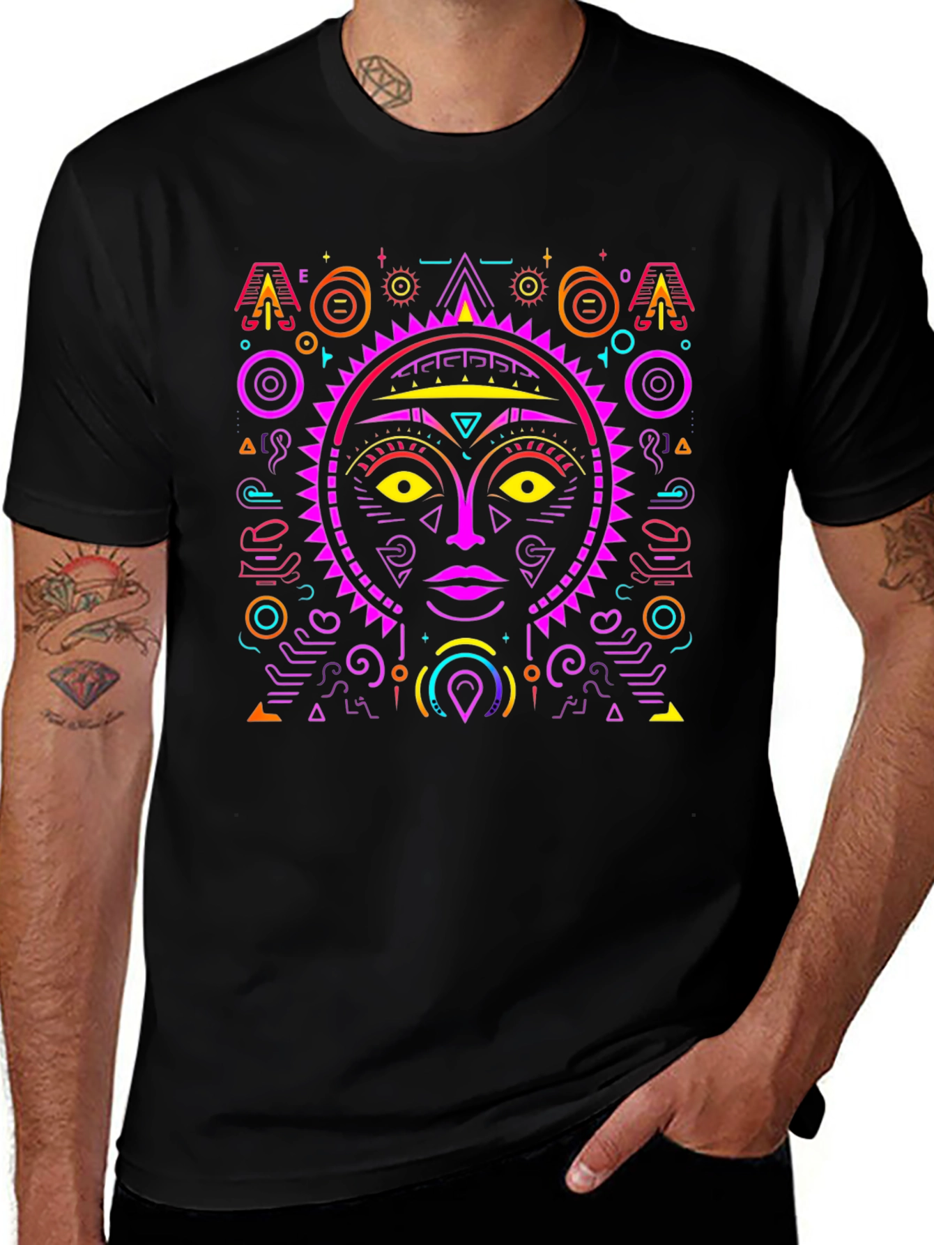 Abstract Sun Face Graphic Tee - Stylish & Unique