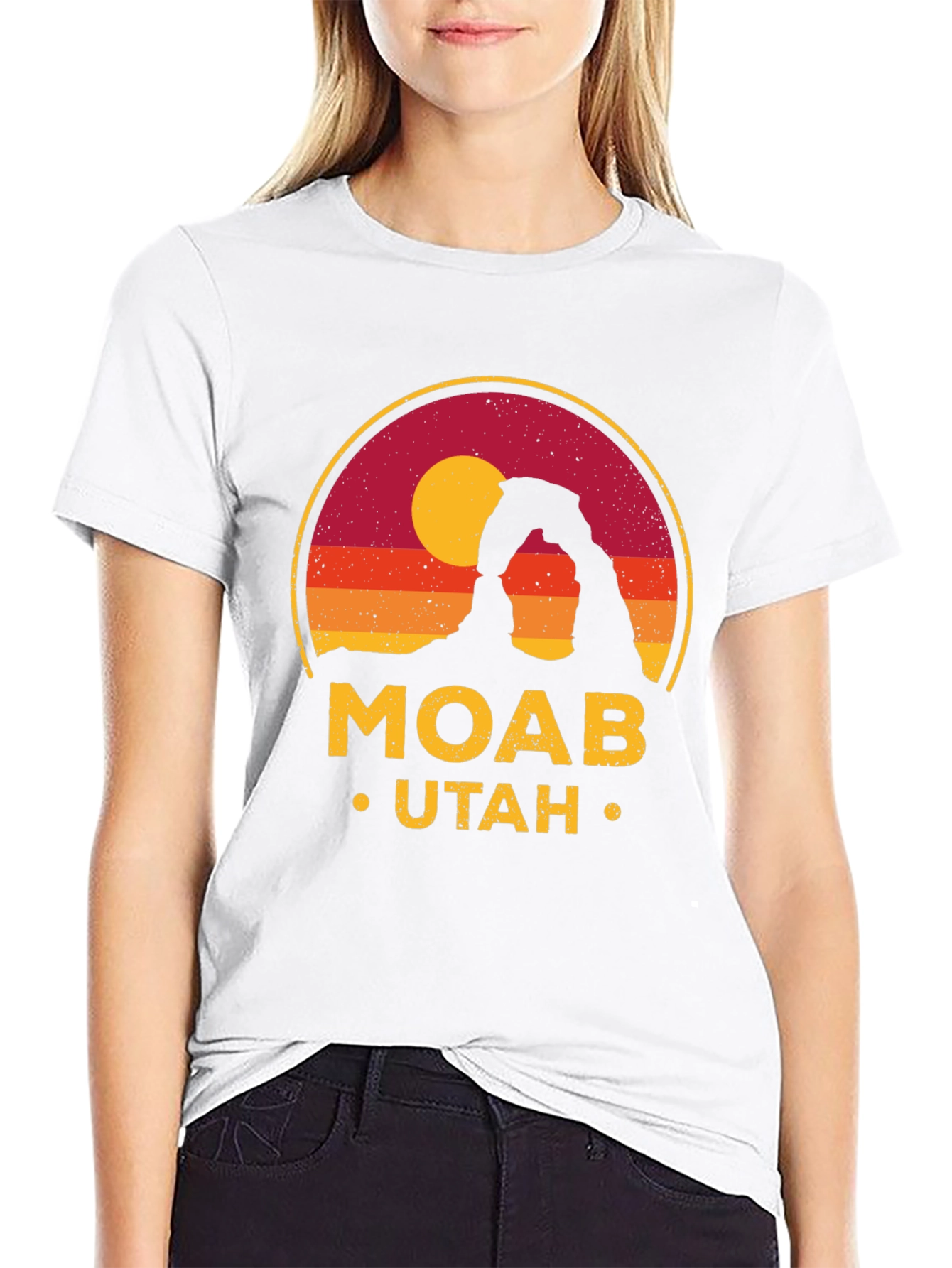 Moab Utah T-Shirt - Desert Landscape Graphic Tee