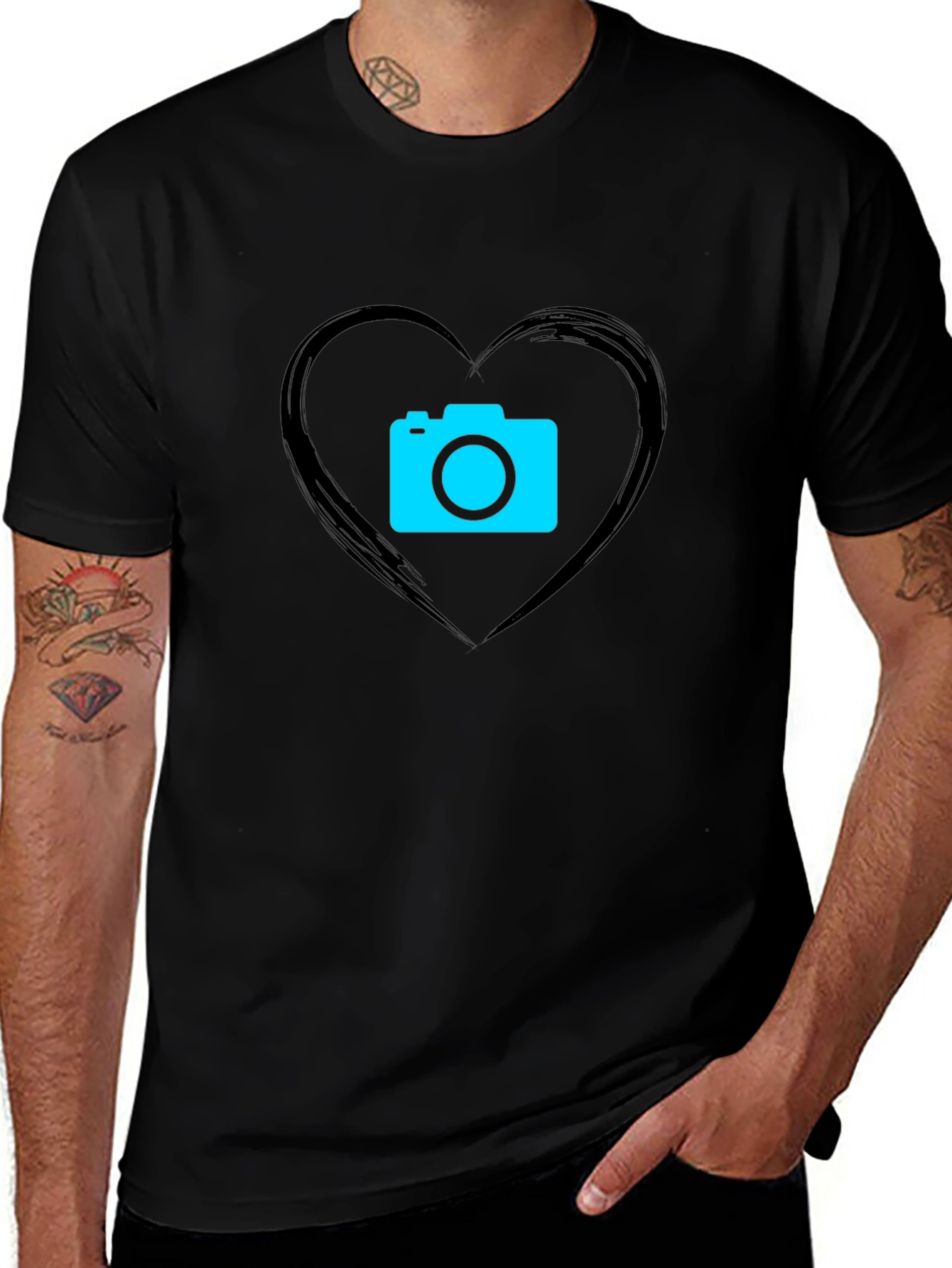 Camera Heart Graphic Black T-Shirt