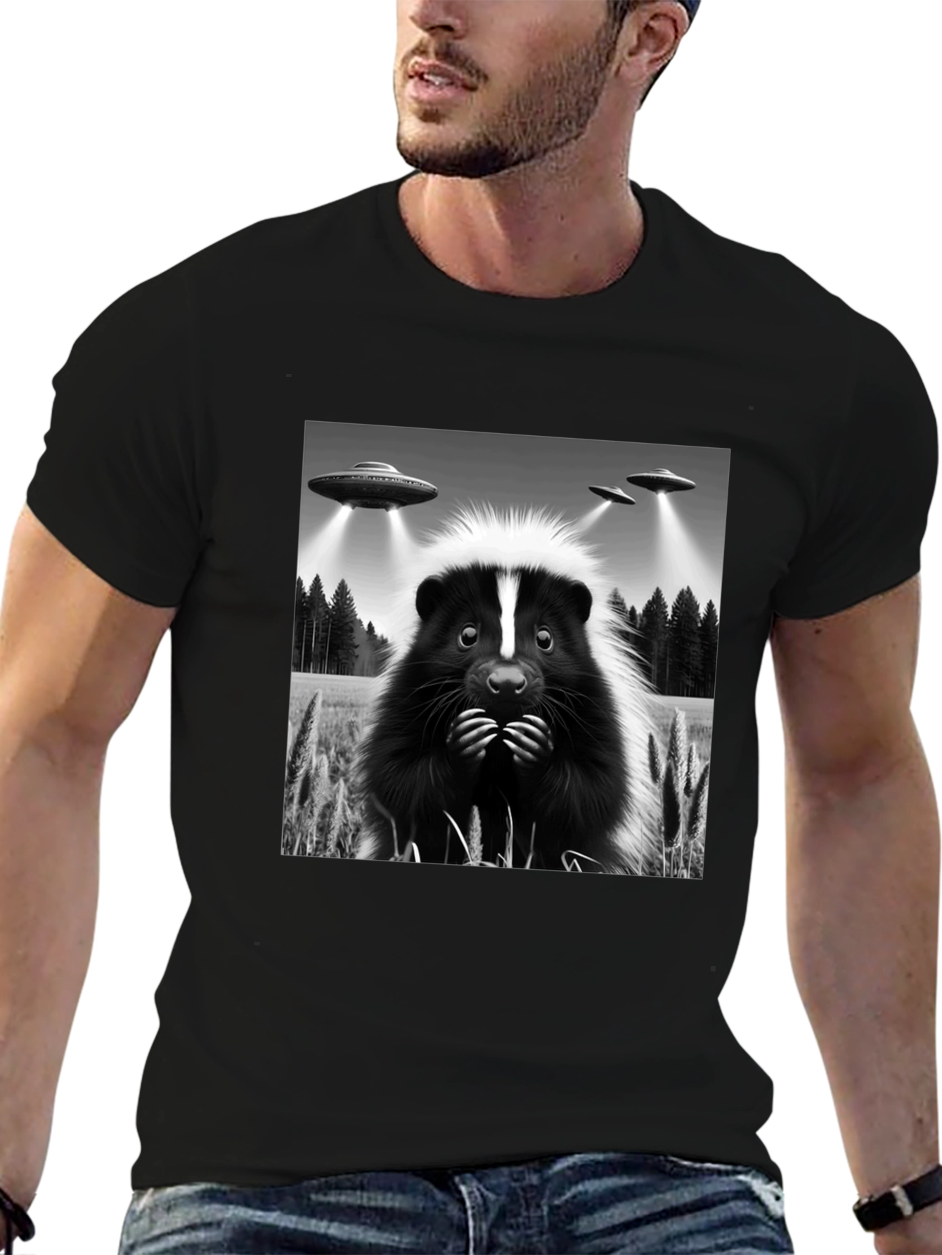 Skunk Alien Abduction Graphic Tee - Black Cotton