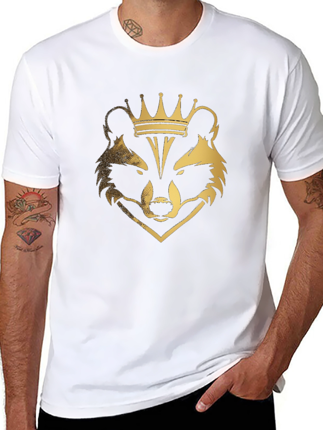 Raccoon King Graphic Tee - Black Cotton Blend T-Shirt