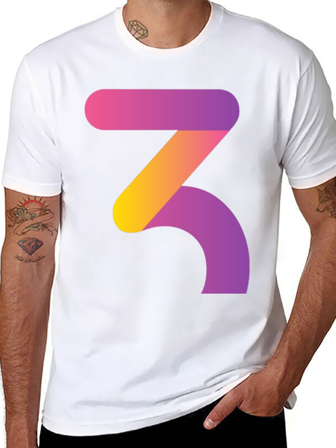 Gradient Number 3 Graphic Tee - Modern Style
