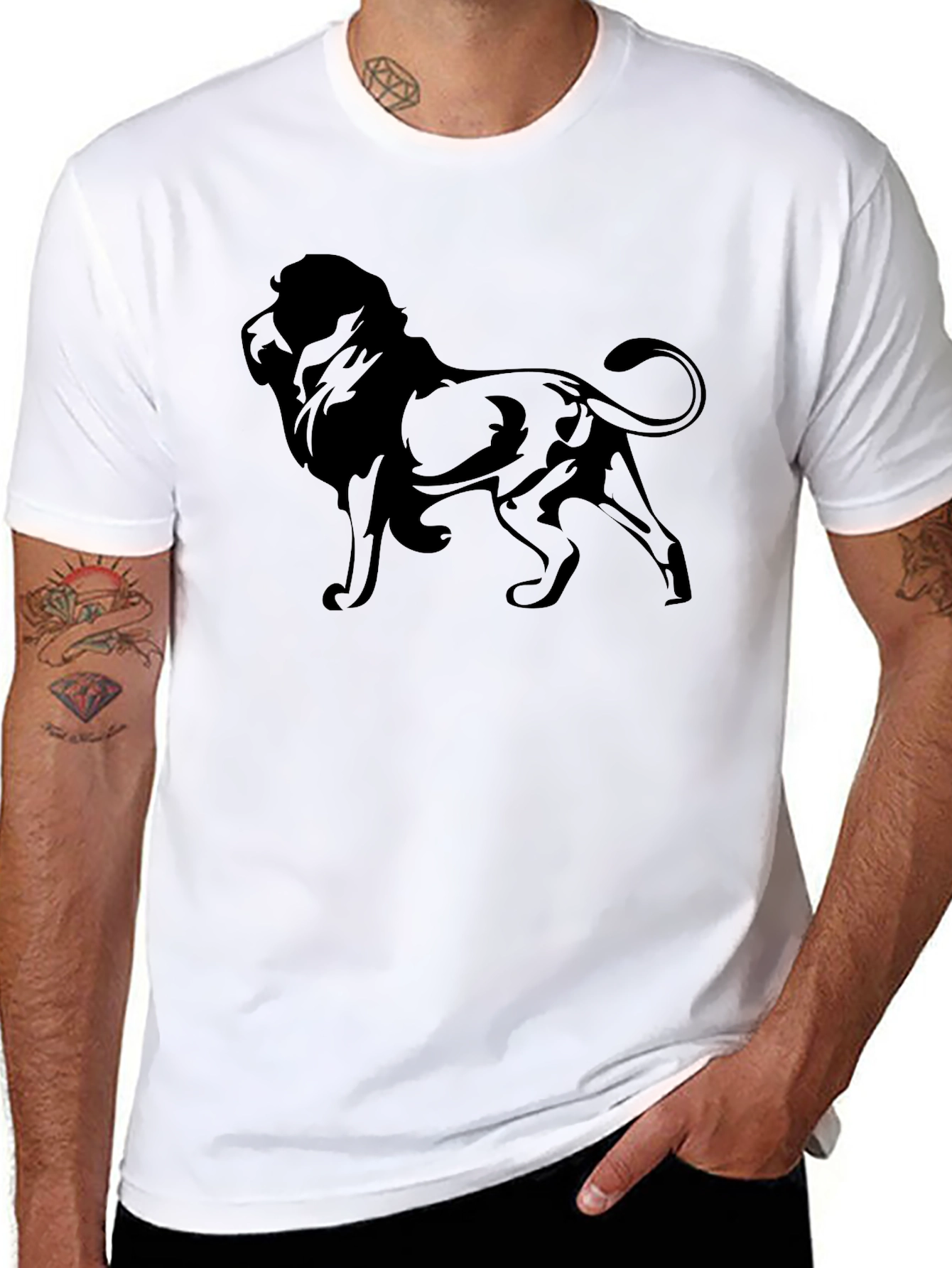 Lion Graphic T-Shirt - Stylish Black Tee
