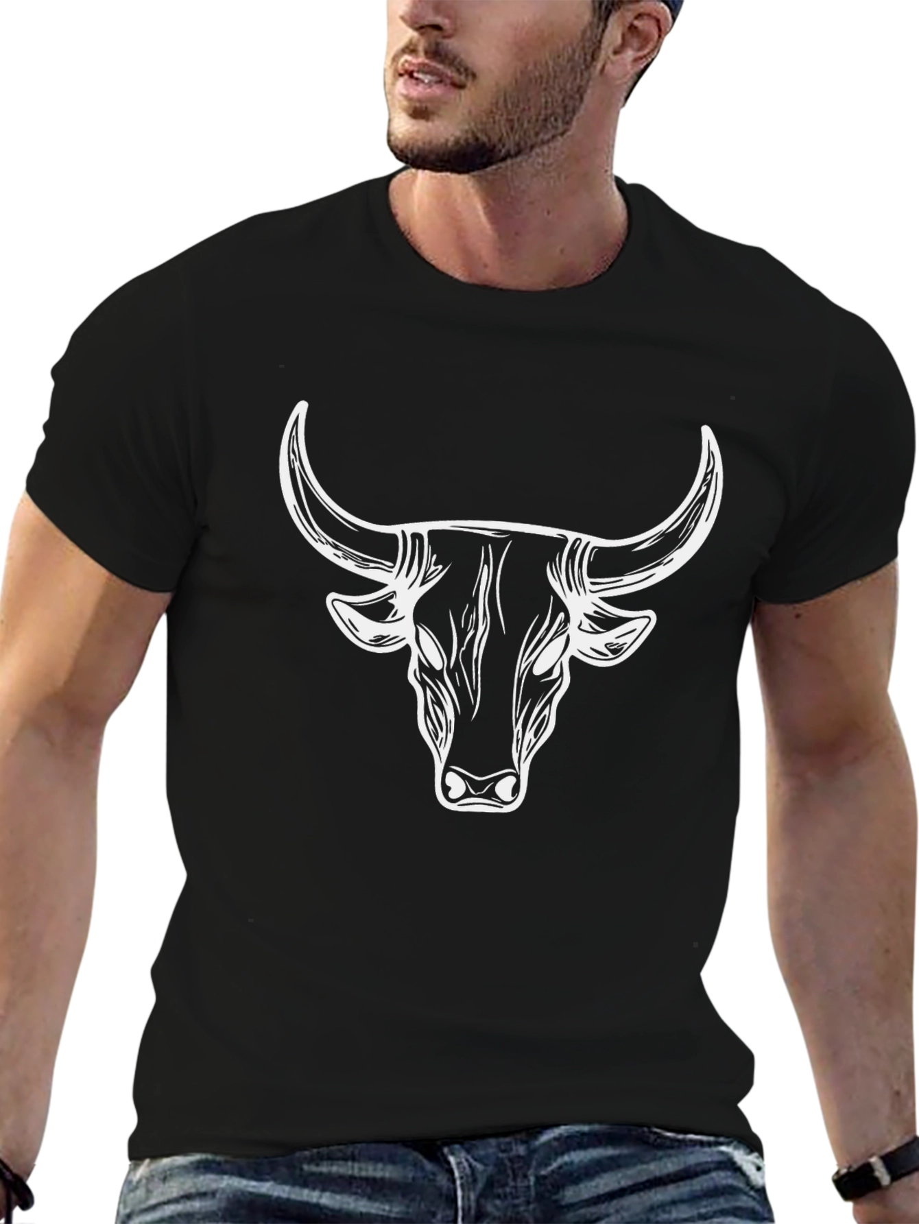 Bold Bull Graphic Tee - Stylish Black T-Shirt