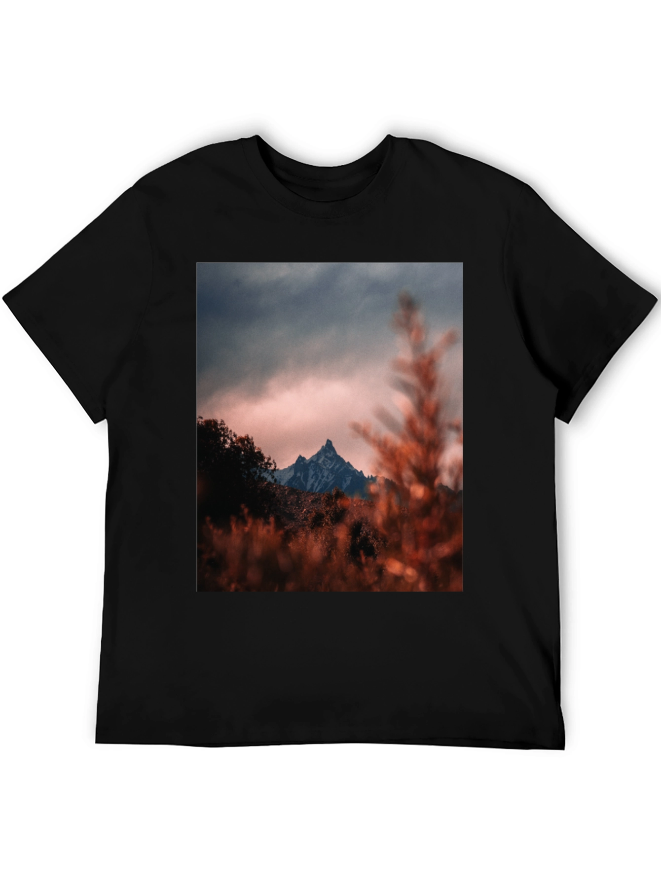Mountain Peak Graphic Tee - Black