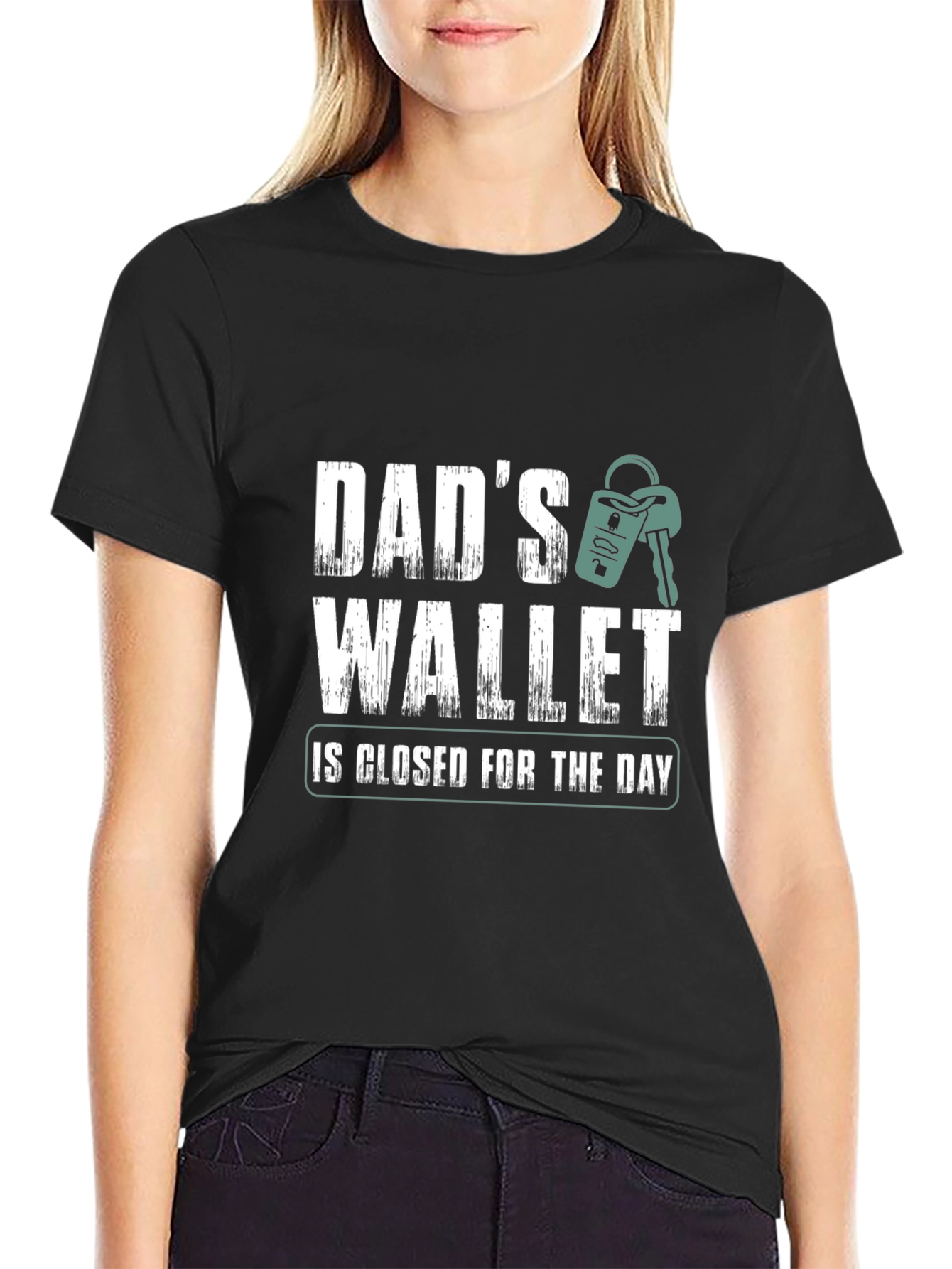 Dads Wallet Closed T-Shirt - Funny Fathers Day Tee