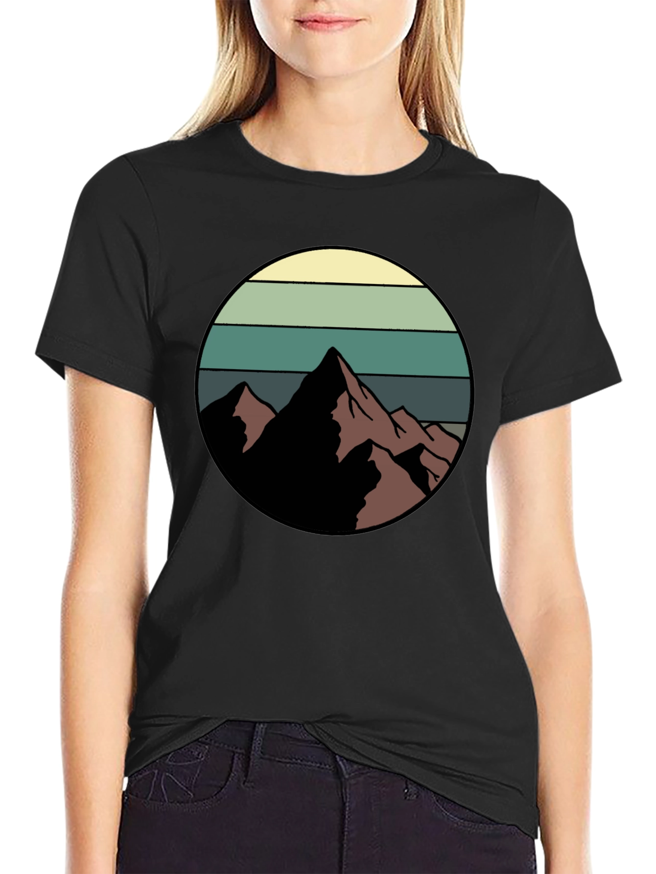 Retro Mountain Graphic Tee - Black