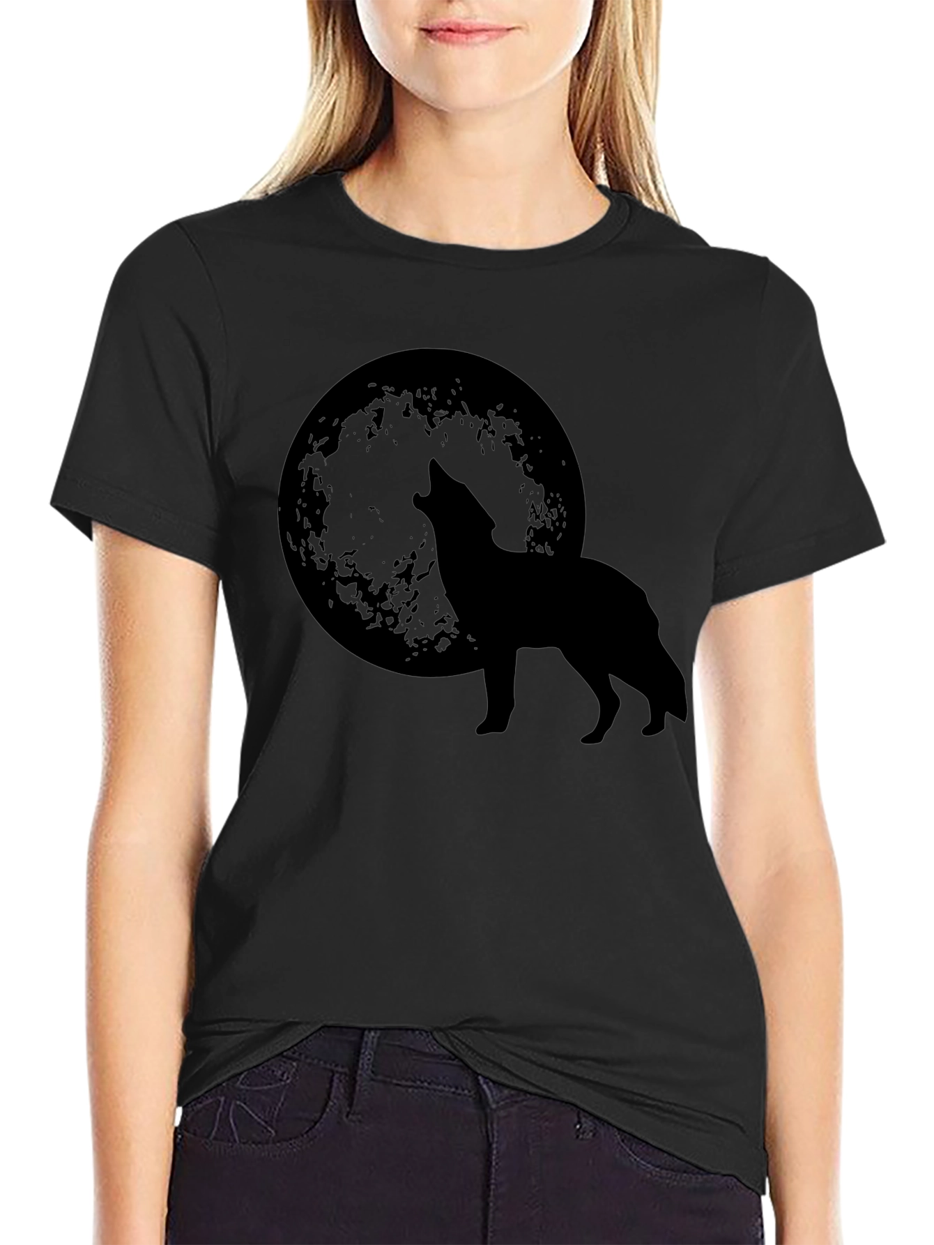 Wolf Howling at Moon Graphic T-Shirt