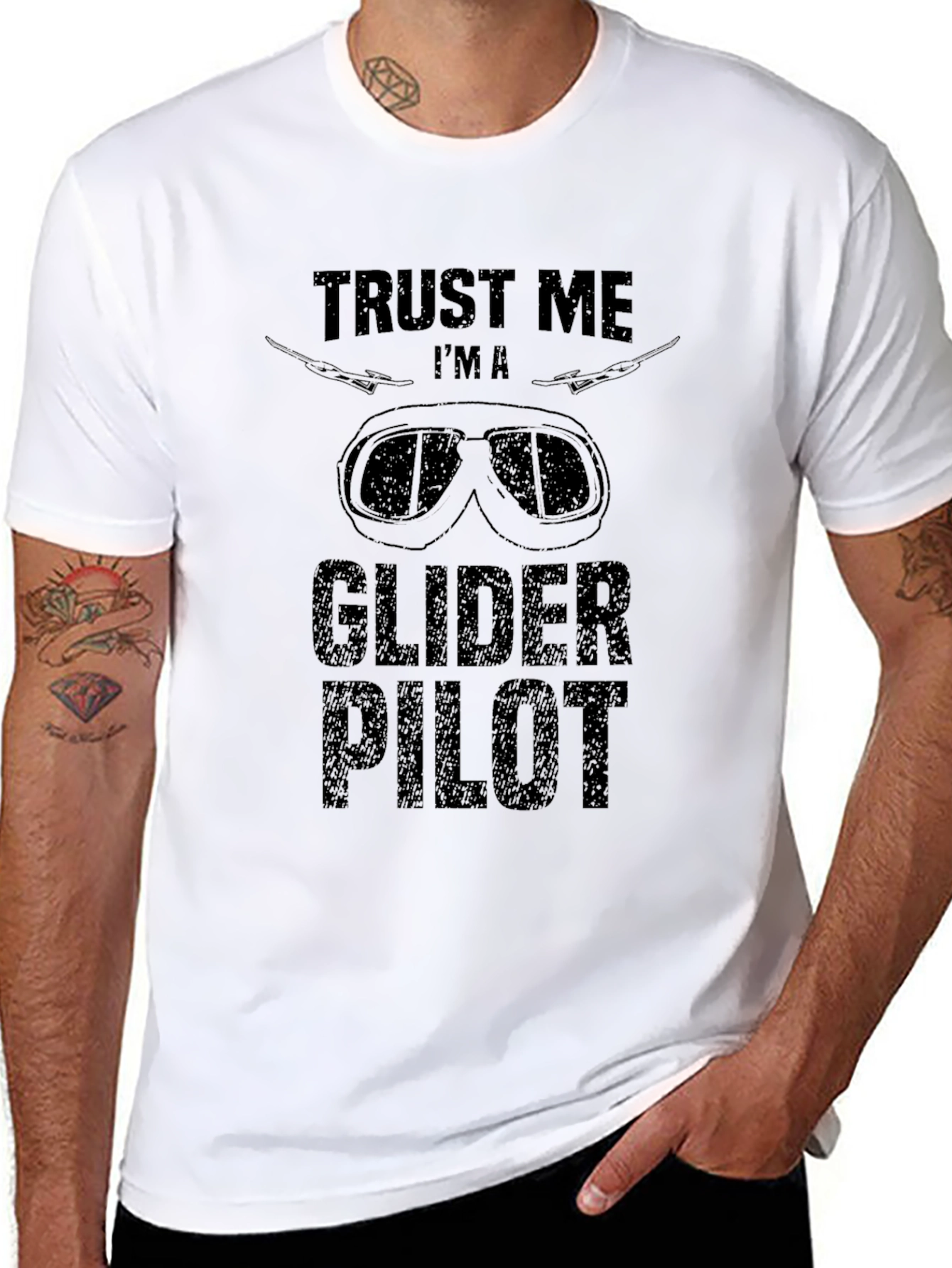 Trust Me Im A Glider Pilot Black Graphic T-Shirt