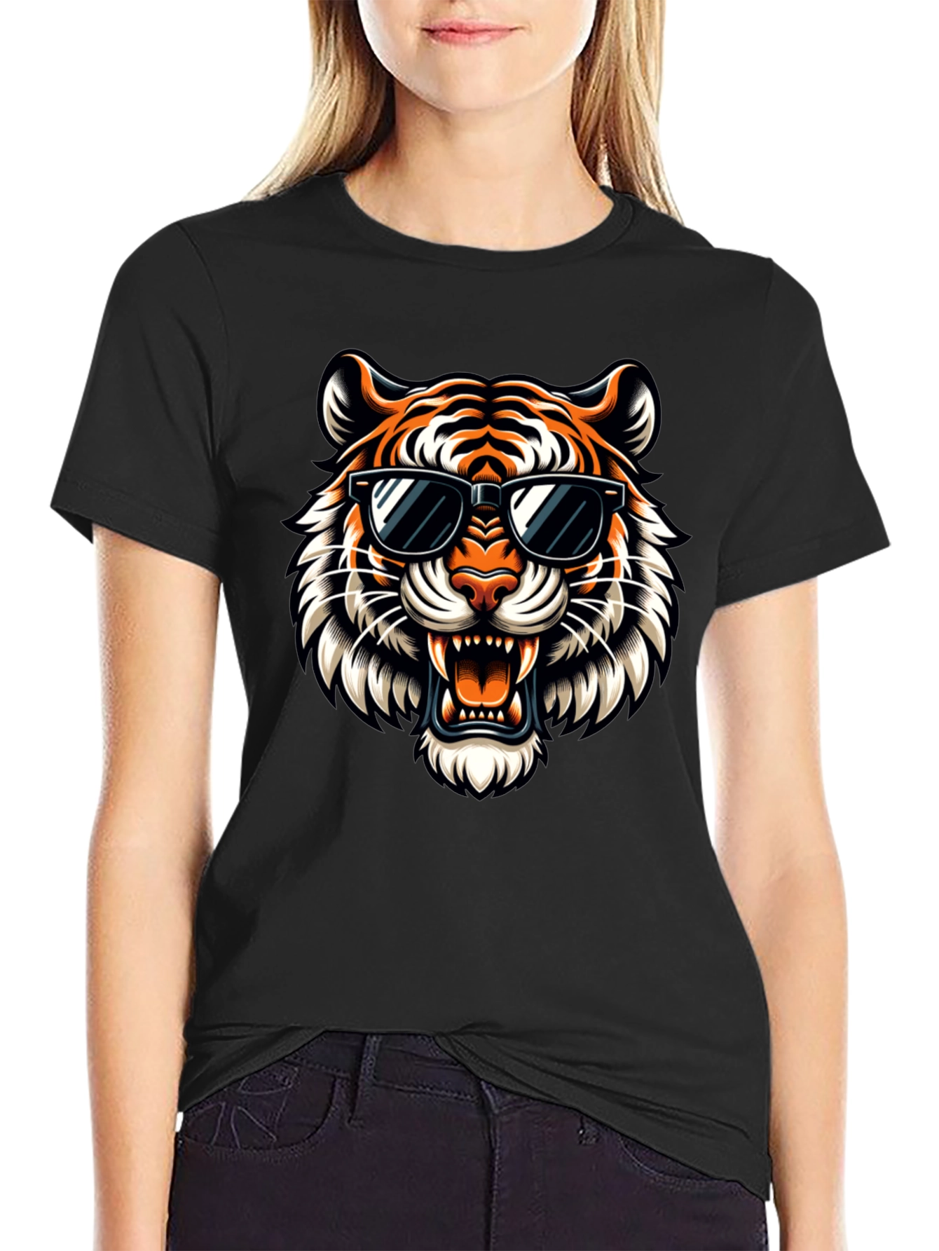 Cool Tiger Graphic Tee - Stylish Black T-Shirt