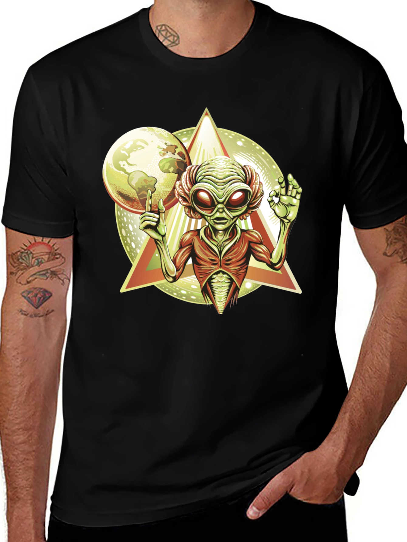 Alien Graphic Tee - Cosmic Design