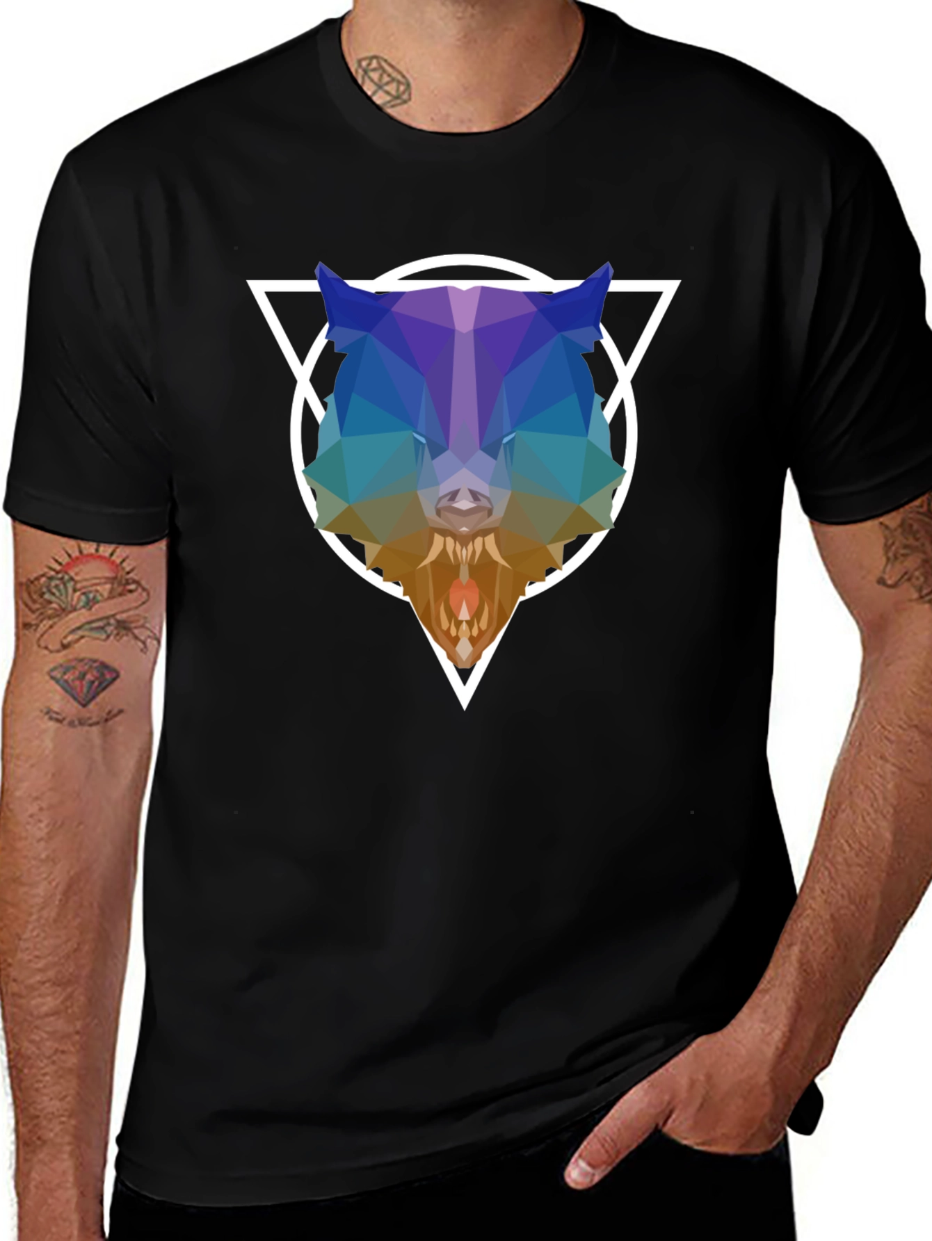 Geometric Wolf Graphic T-Shirt - Modern Design
