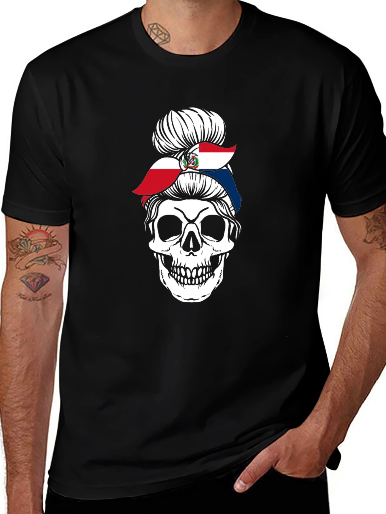 Dominican Republic Flag Messy Bun Skull T-Shirt