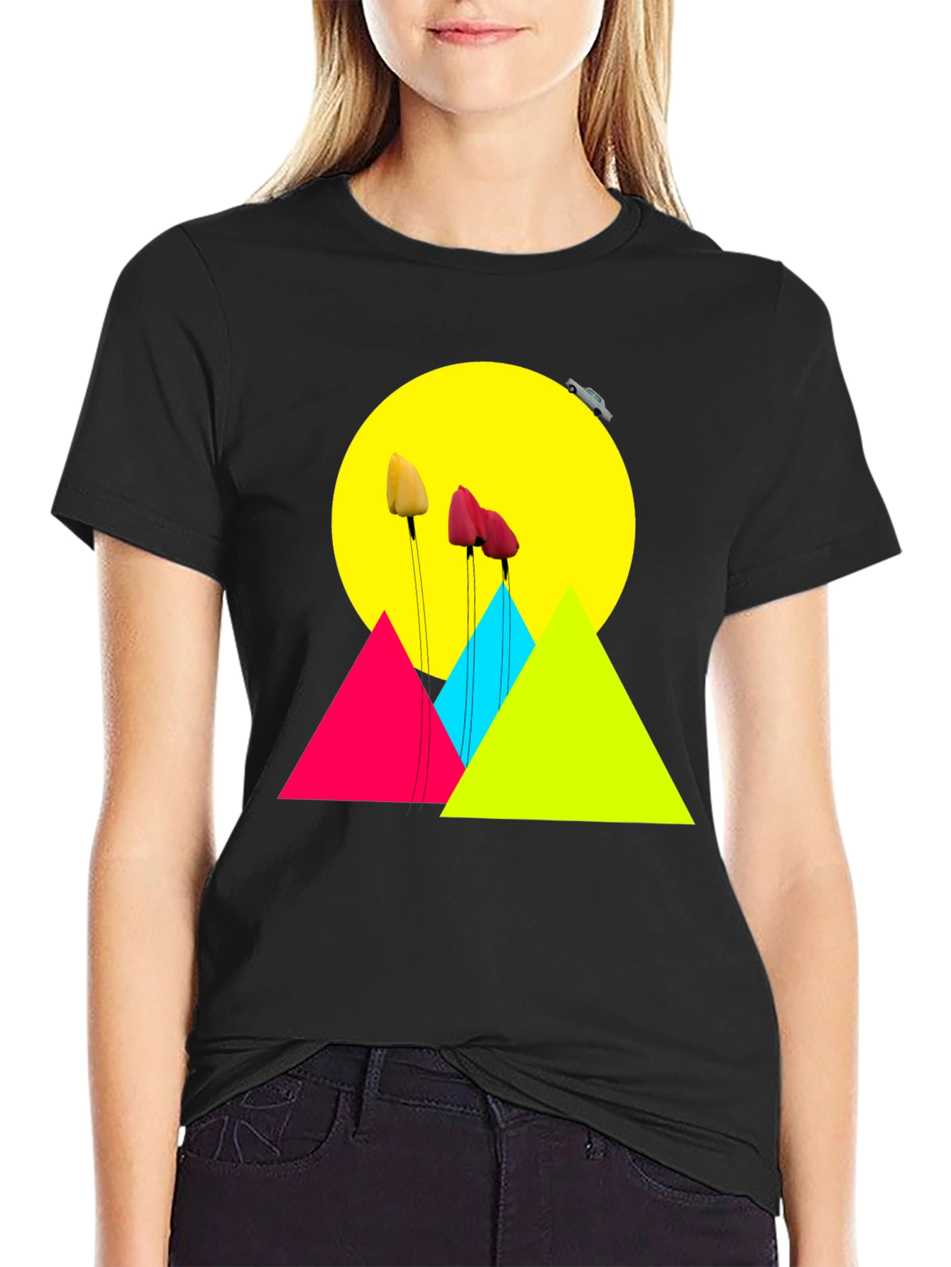 Vibrant Graphic Tee: Abstract Floral Design