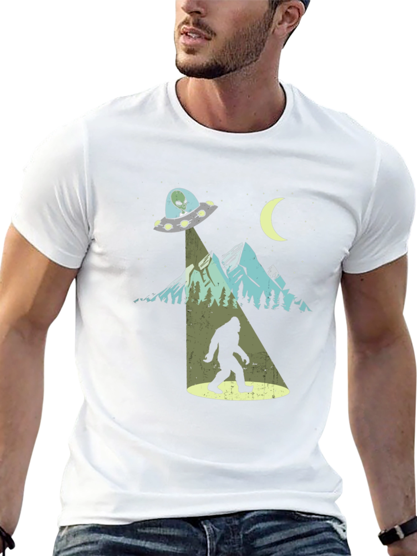 UFO Bigfoot T-Shirt - Alien Abduction Tee