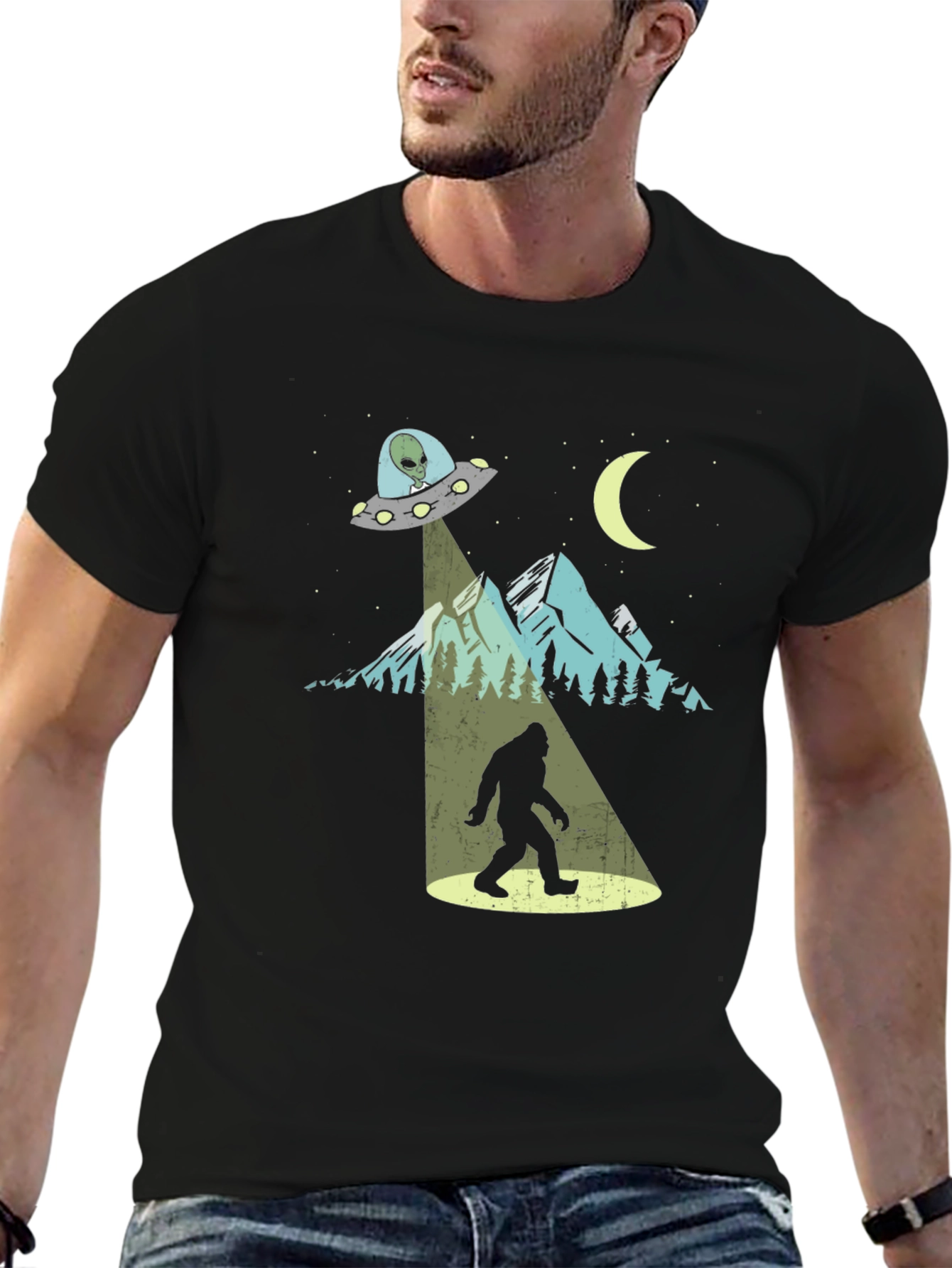 UFO Bigfoot T-Shirt - Alien Abduction Tee