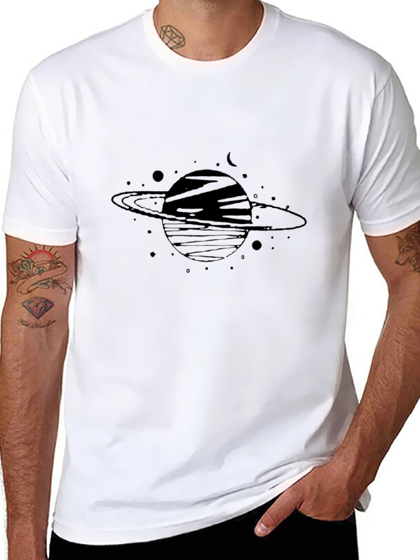 Saturn Graphic Black T-Shirt - Trendy Space Design