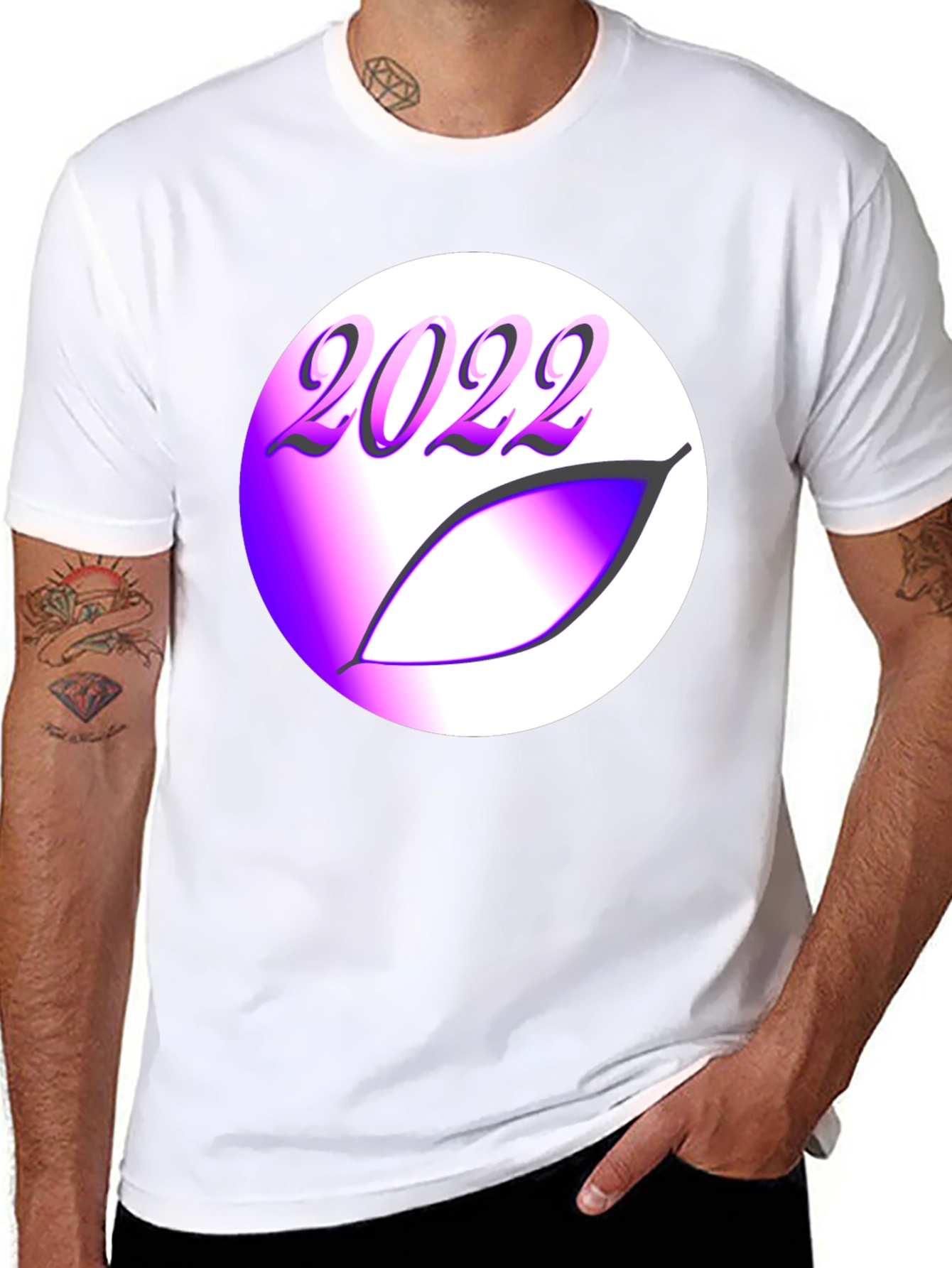 2022 Leaf Graphic T-Shirt