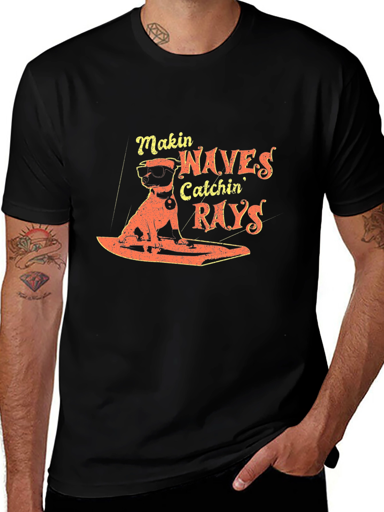 Cool Dog Surfing T-Shirt - Makin Waves Catchin Rays