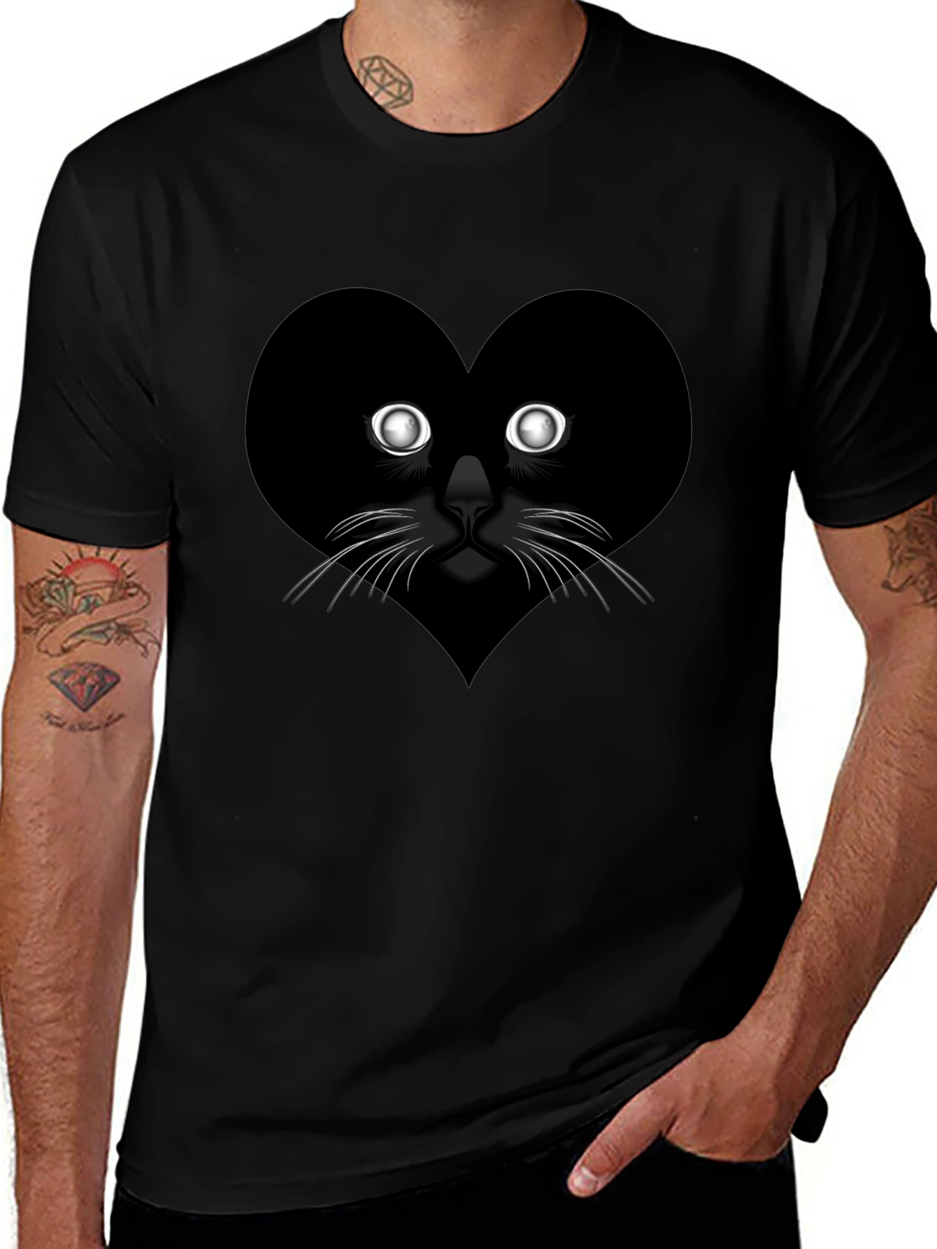 Heart Cat Graphic Tee - Black Casual T-Shirt