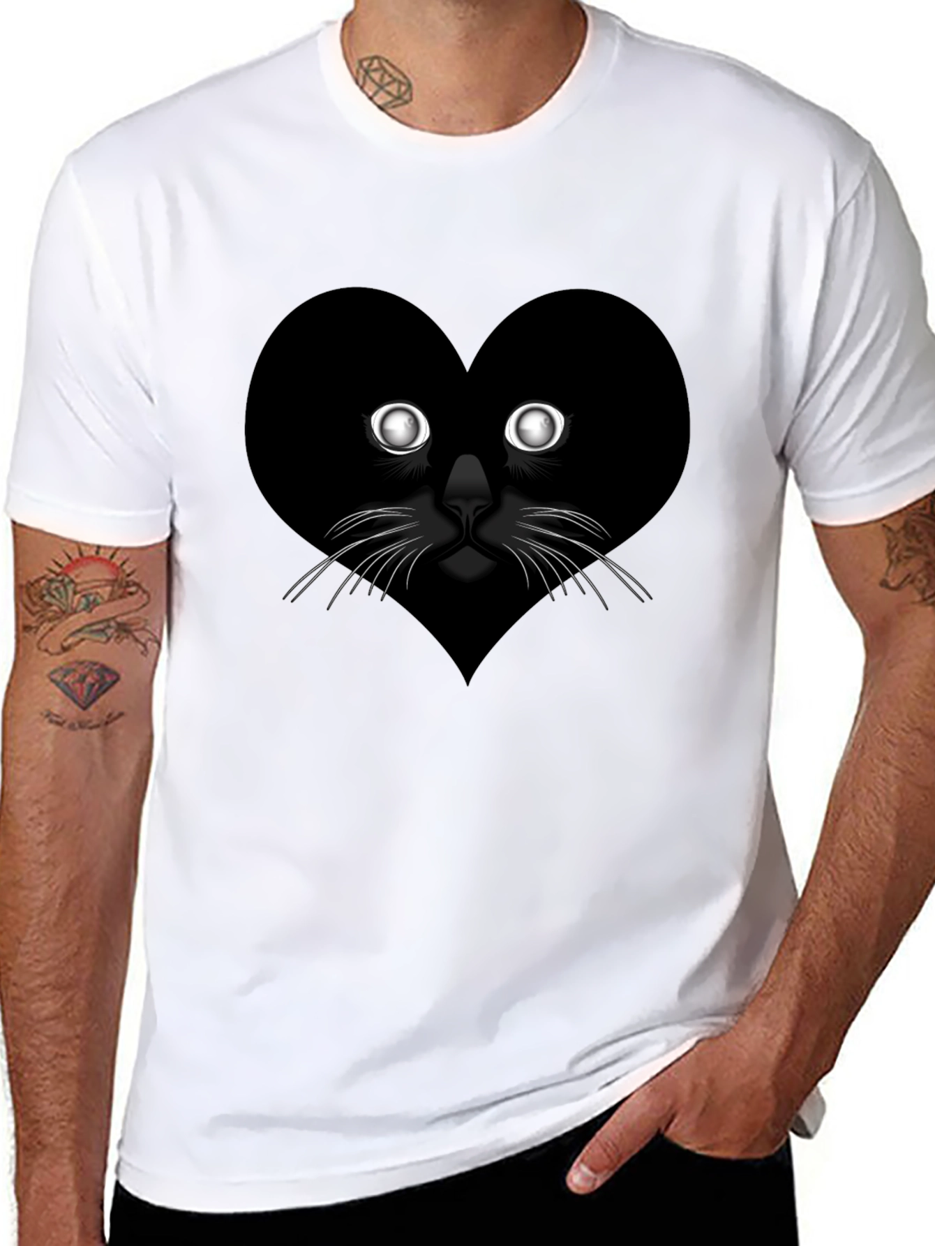Heart Cat Graphic Tee - Black Casual T-Shirt