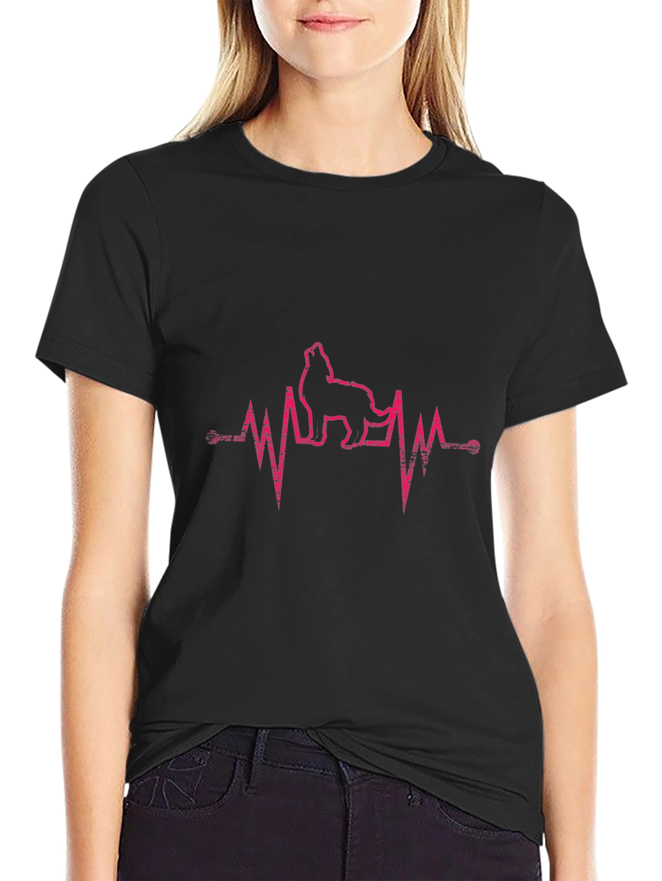 Wolf Heartbeat Graphic T-Shirt