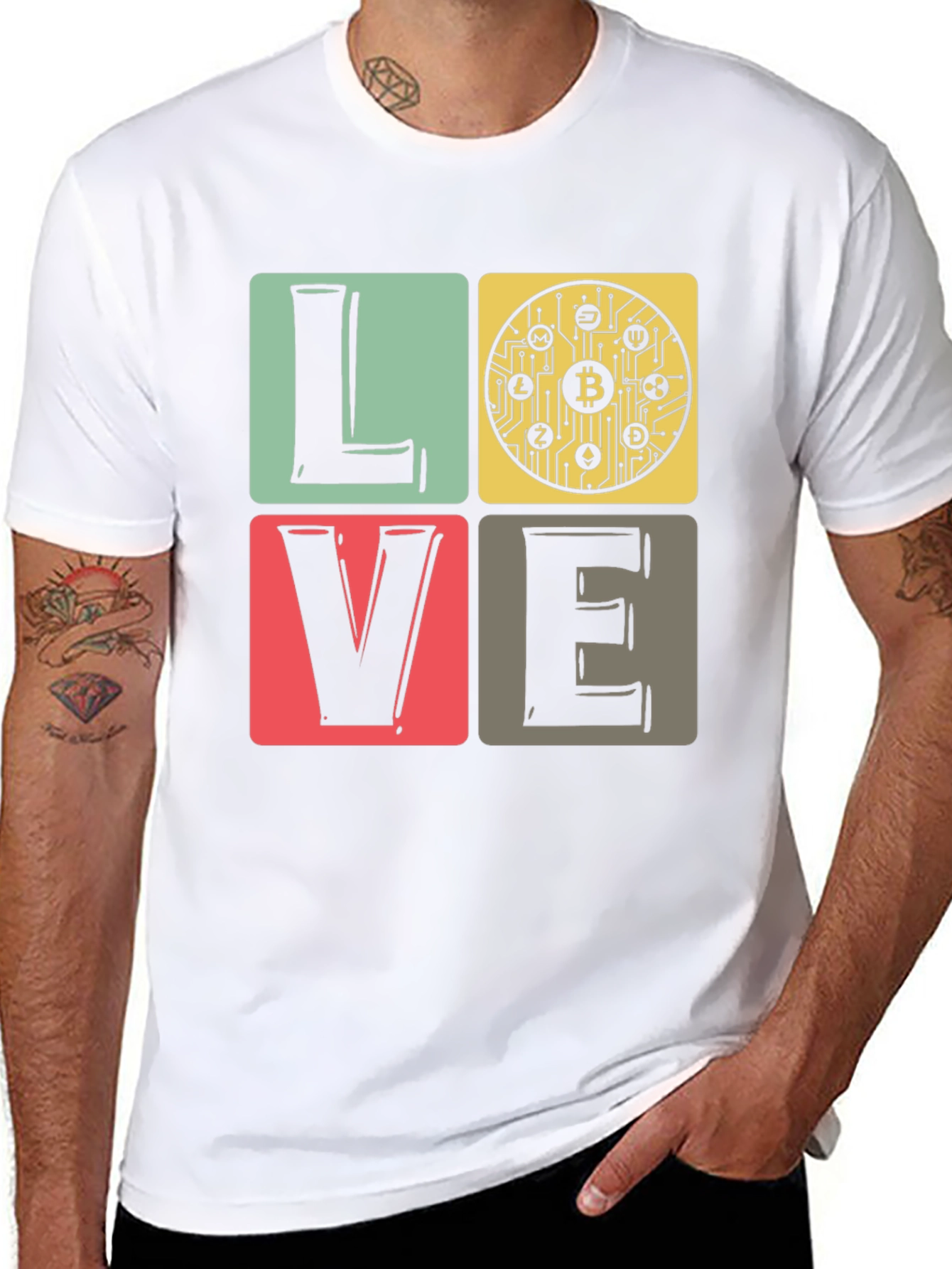 Bitcoin Crypto LOVE T-Shirt - Black Tee