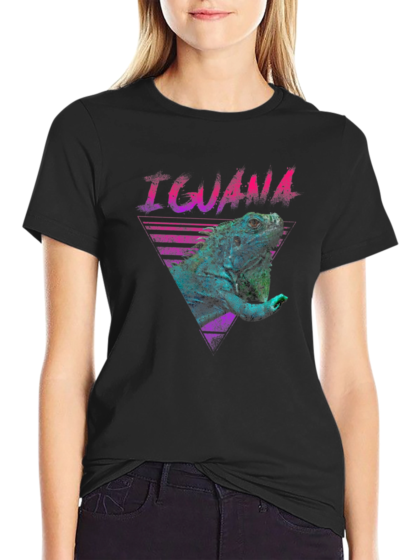 Iguana Retro T-Shirt - Vibrant Graphic Tee