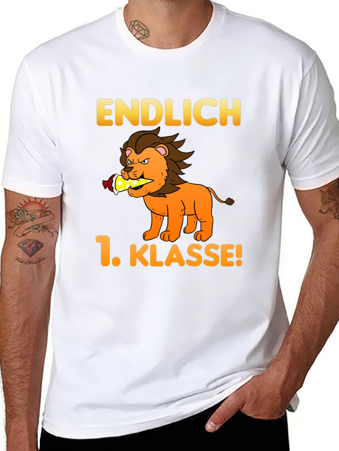 Endlich 1. Klasse! Lion Graphic T-Shirt