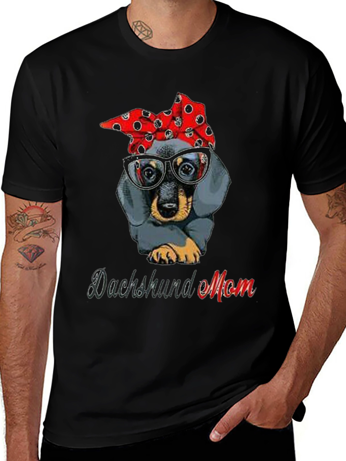 Dachshund Mom T-Shirt: Cute Dog Bandana & Glasses Tee