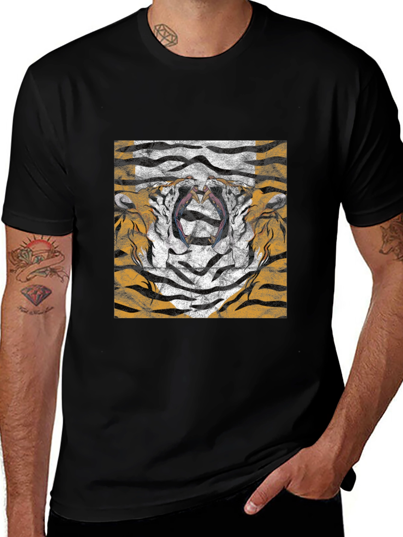 Tiger Face Graphic Black T-Shirt