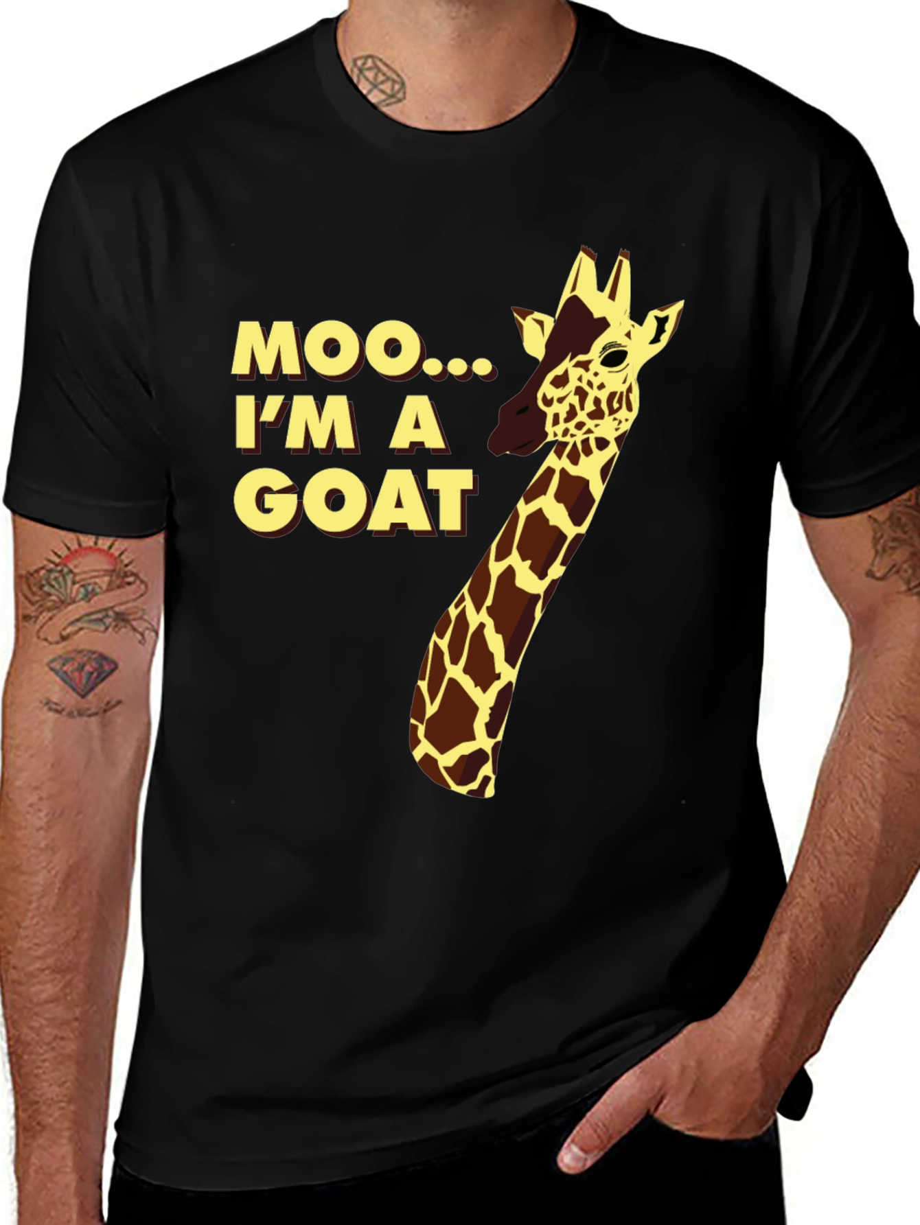 Funny Giraffe Moo Im a Goat Black T-Shirt
