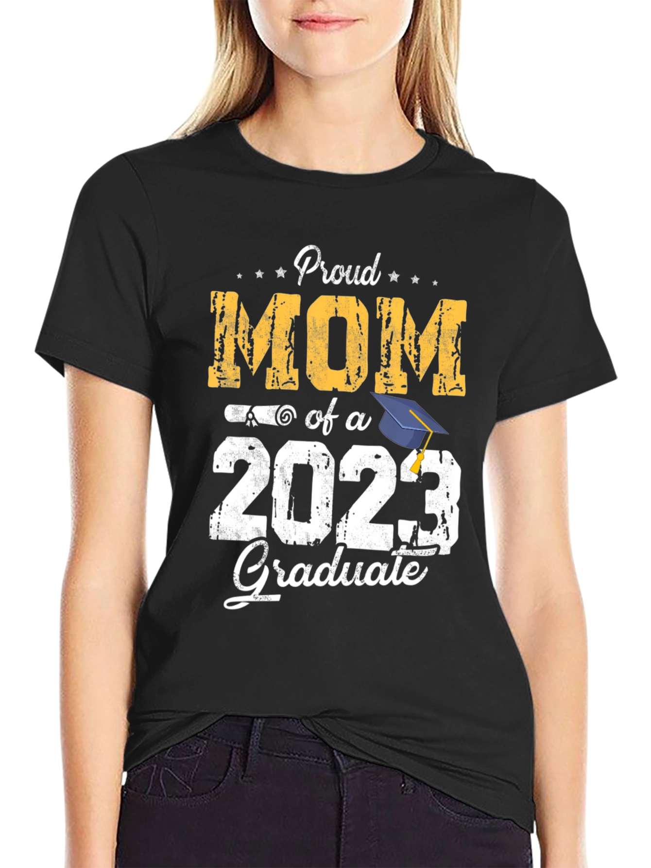 Proud Mom of a 2023 Graduate T-Shirt