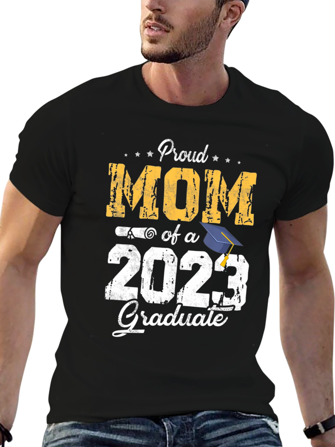 Proud Mom of a 2023 Graduate T-Shirt