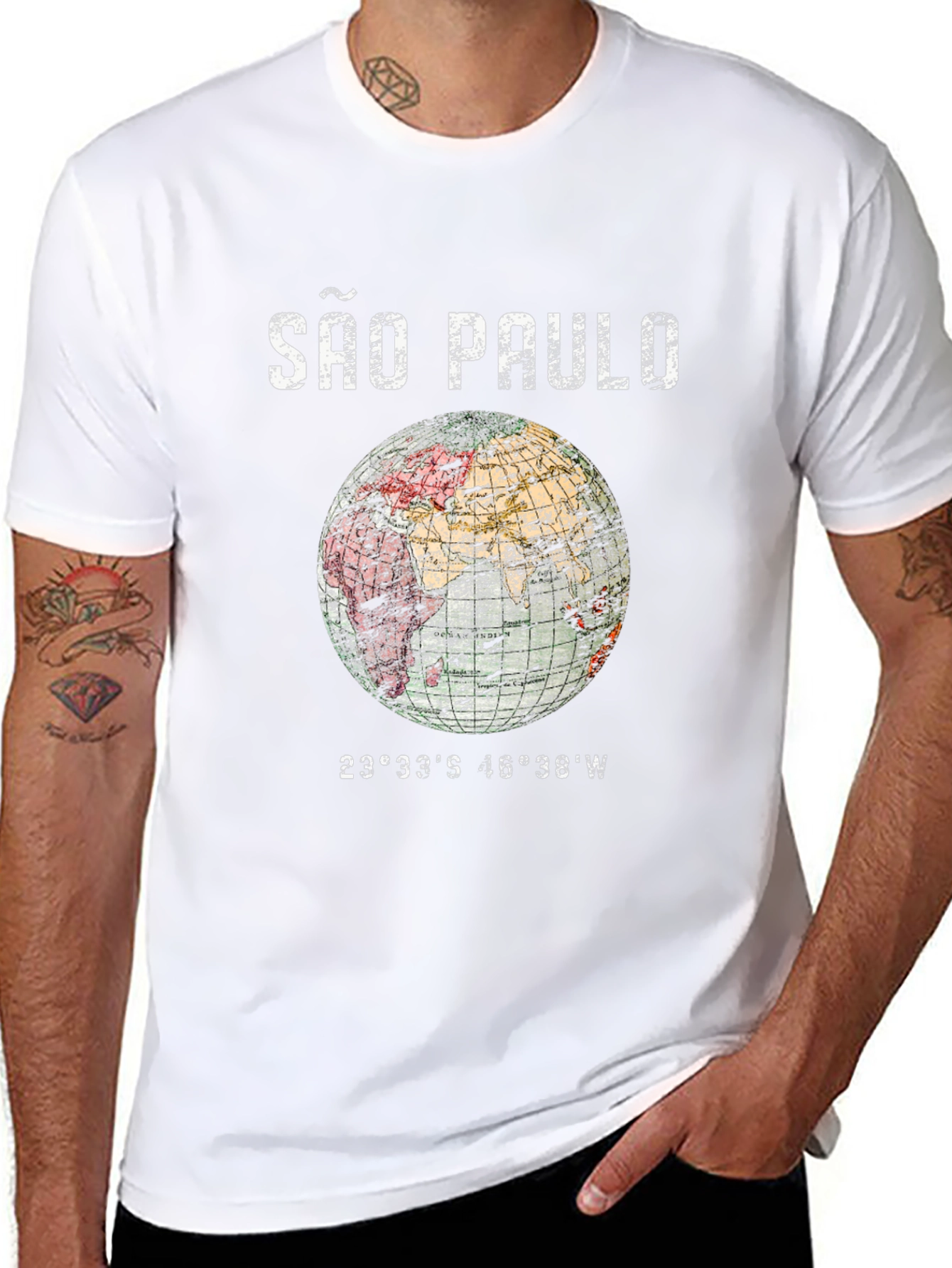 São Paulo Globe Graphic T-Shirt - Unisex