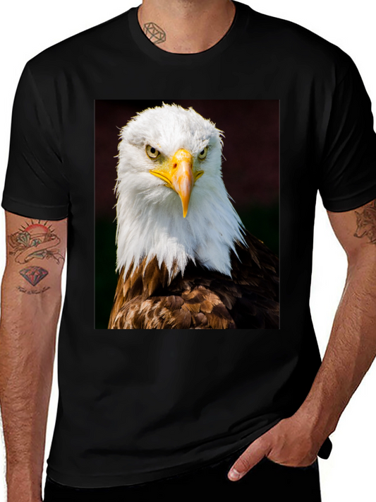 Eagle Graphic T-Shirt - Bold Bird of Prey Design