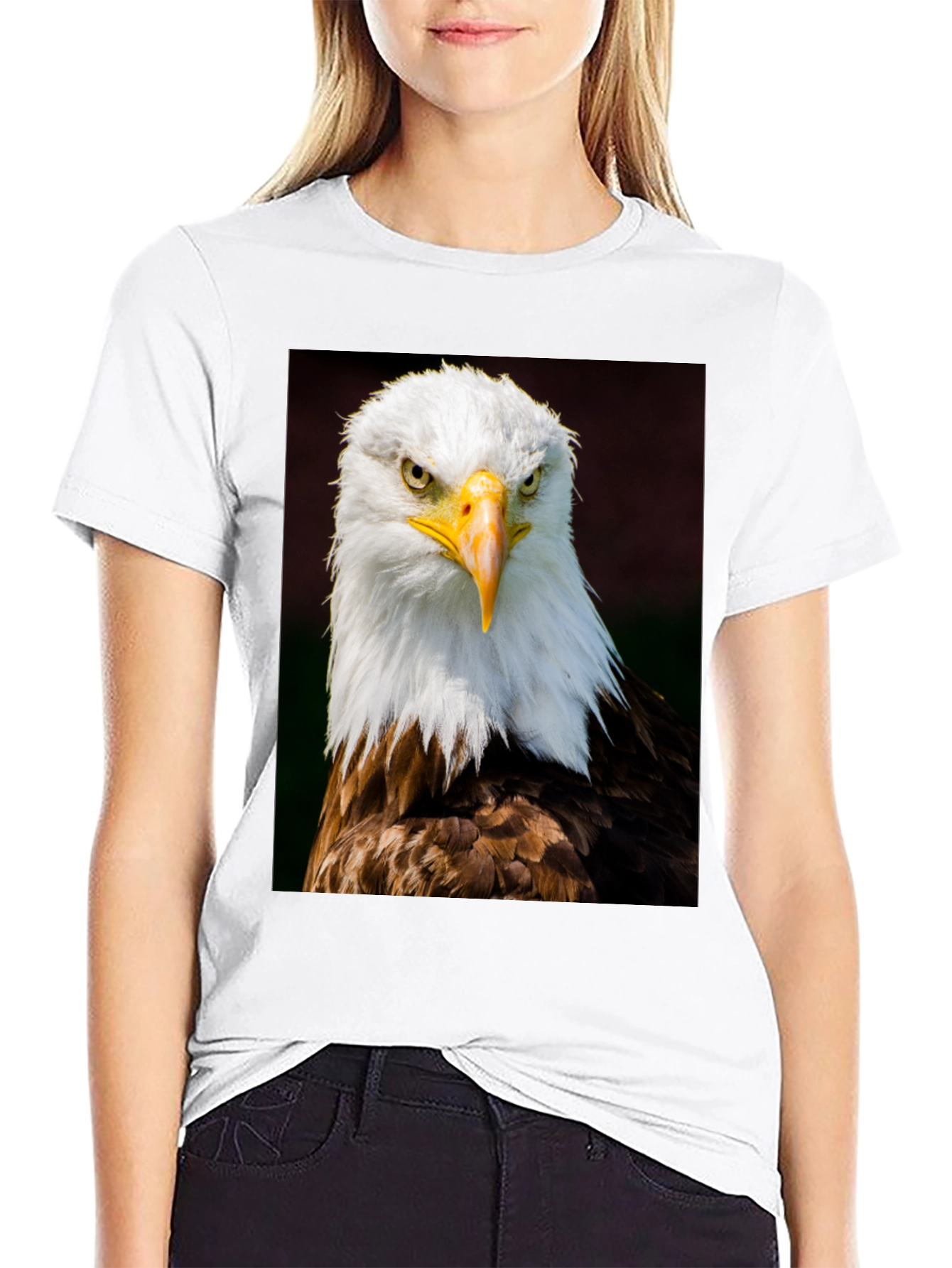 Eagle Graphic T-Shirt - Bold Bird of Prey Design