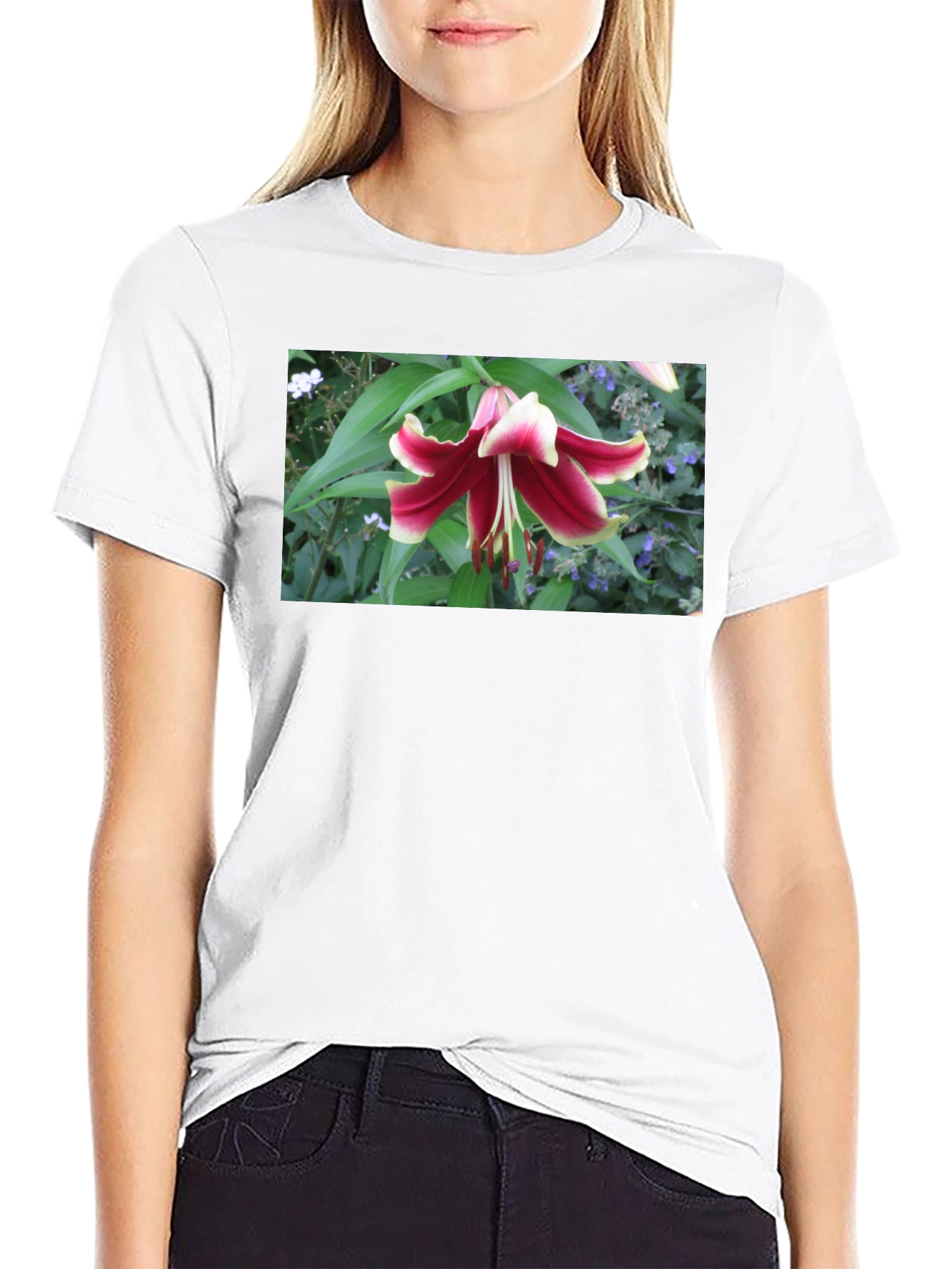 Floral Lily T-Shirt - Botanical Graphic Tee
