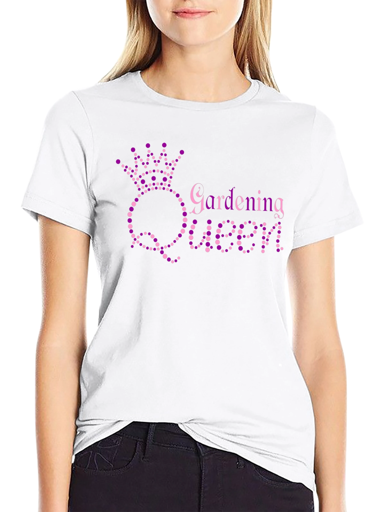Gardening Queen T-Shirt - Perfect for Plant Lovers!