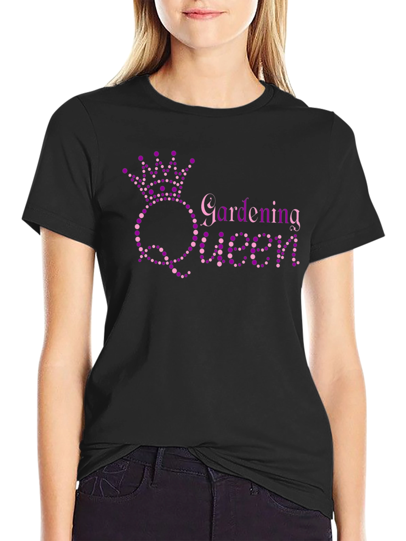 Gardening Queen T-Shirt - Perfect for Plant Lovers!