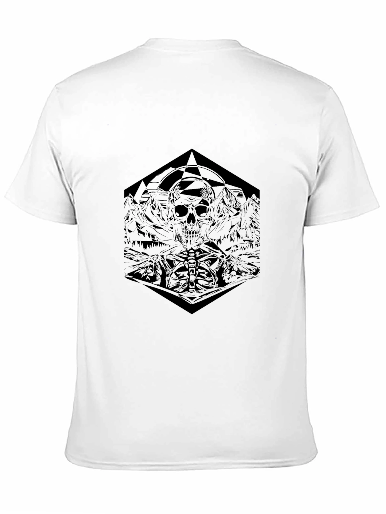 Geometric Skull Graphic Tee - Dark & Edgy Design