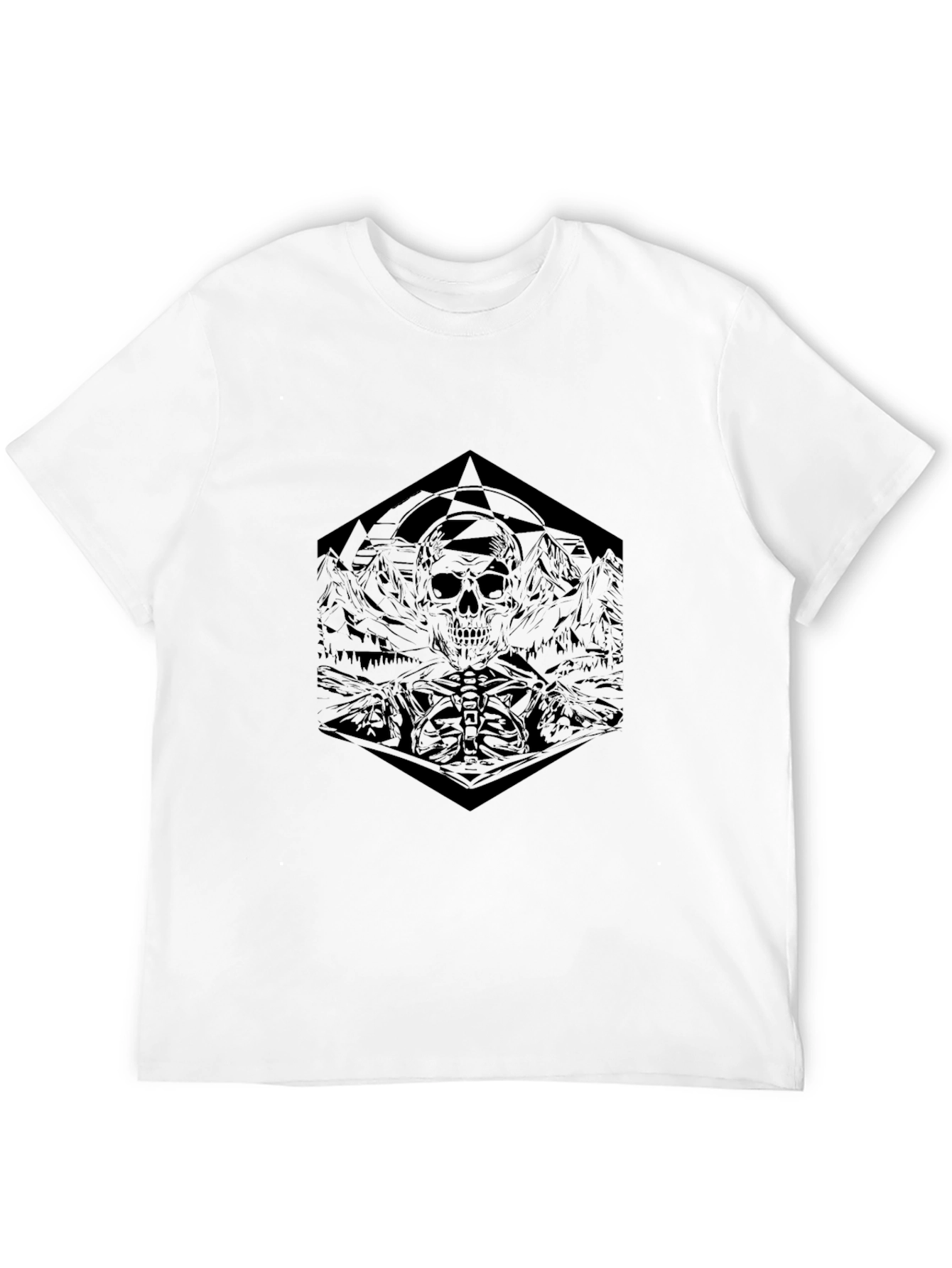 Geometric Skull Graphic Tee - Dark & Edgy Design