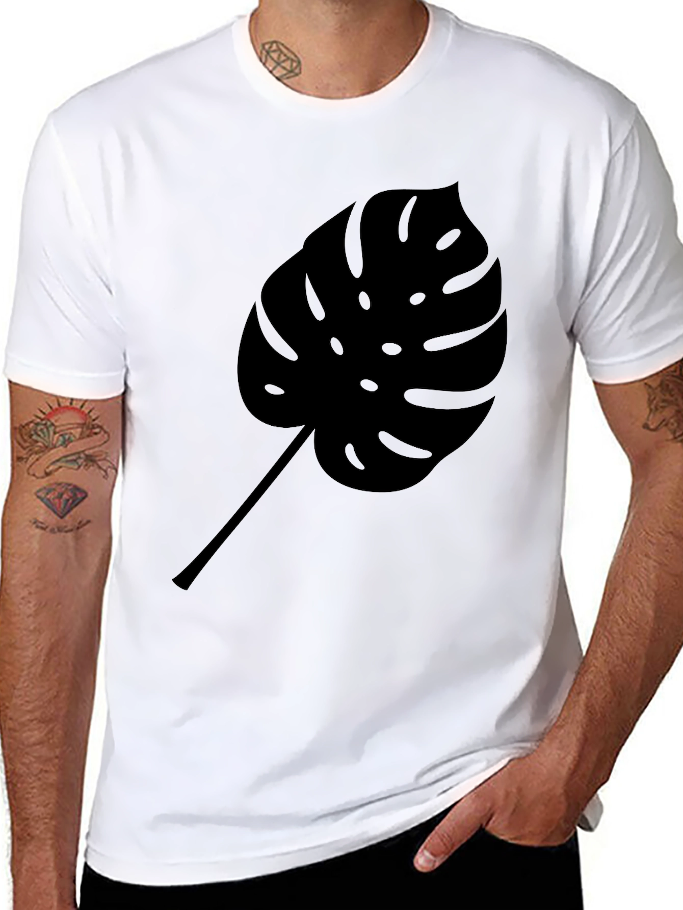 Monstera Leaf Graphic Black T-Shirt